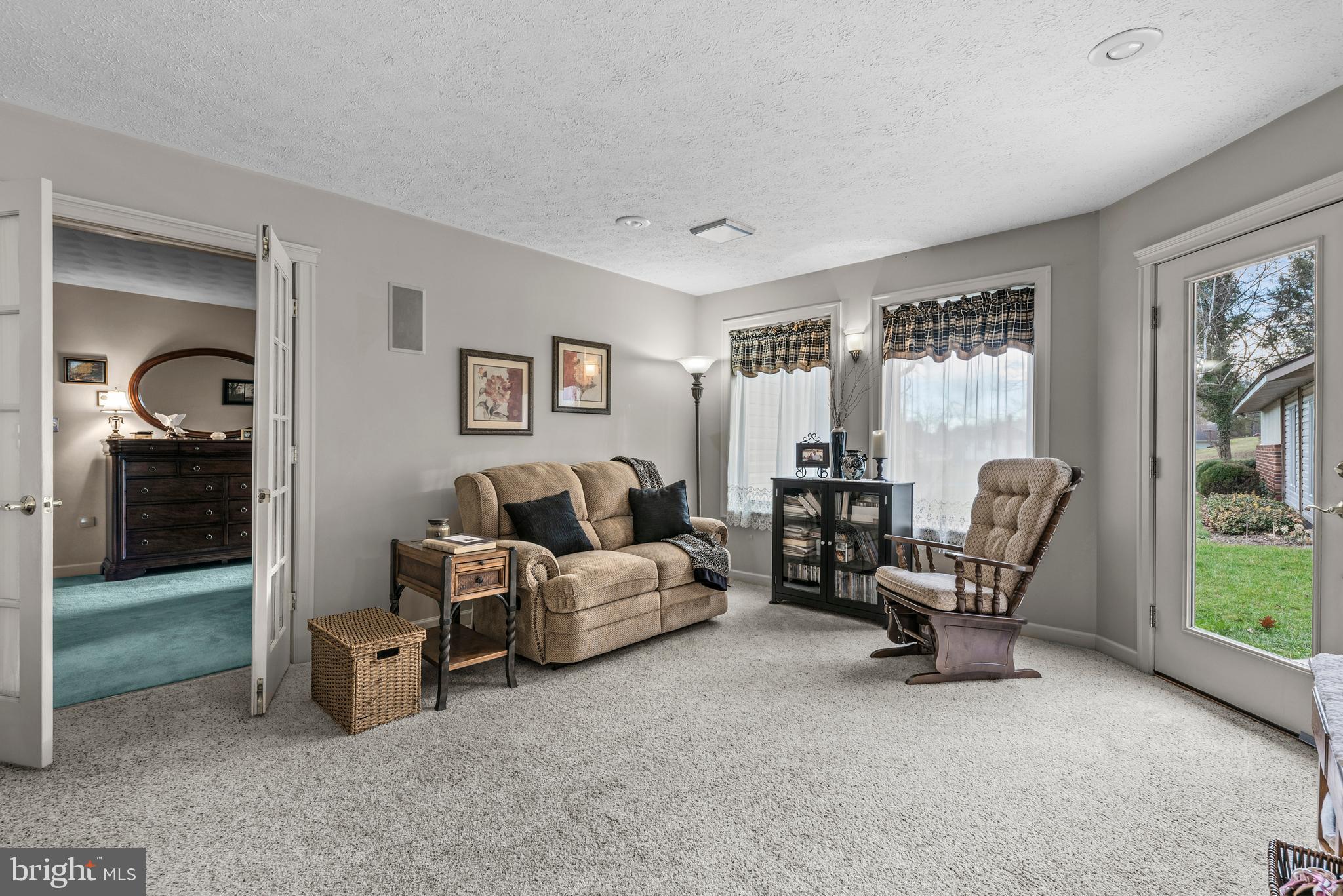 HOPEWELL TOWNSHIP - Residential