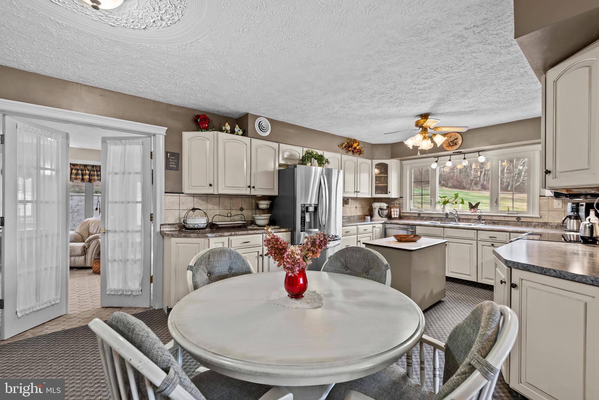 HOPEWELL TOWNSHIP - Residential