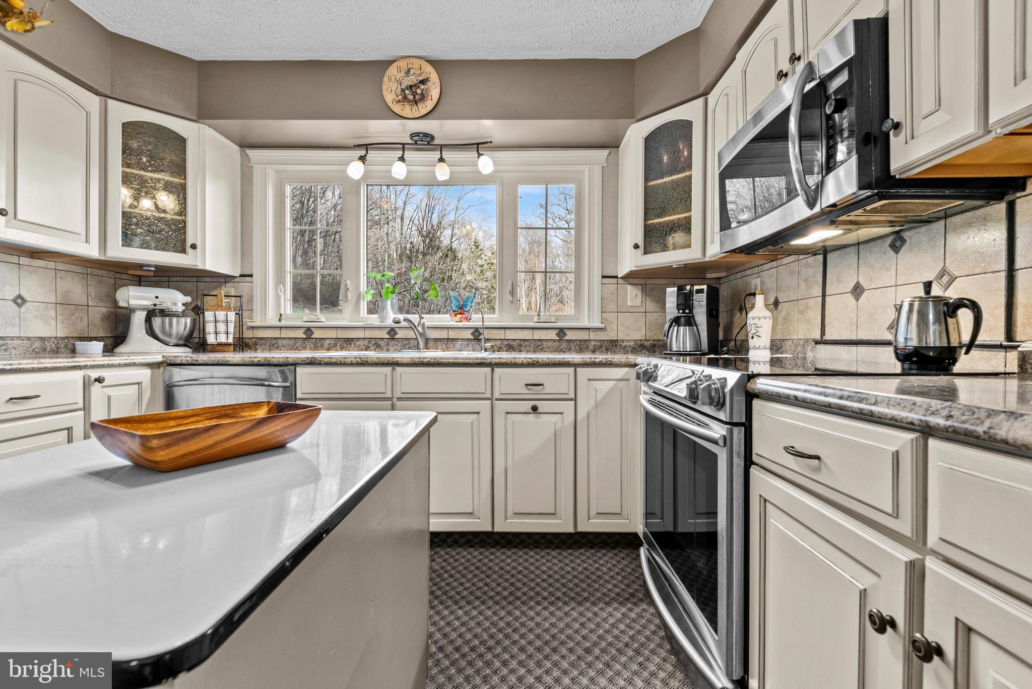 HOPEWELL TOWNSHIP - Residential