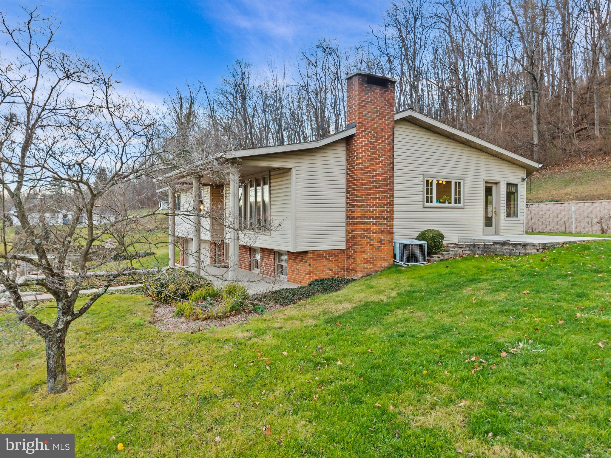 HOPEWELL TOWNSHIP - Residential