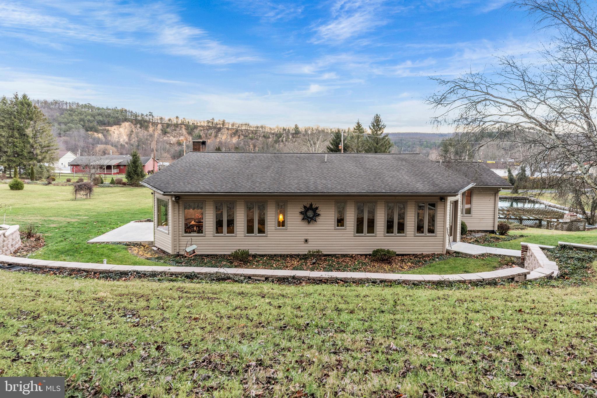 HOPEWELL TOWNSHIP - Residential