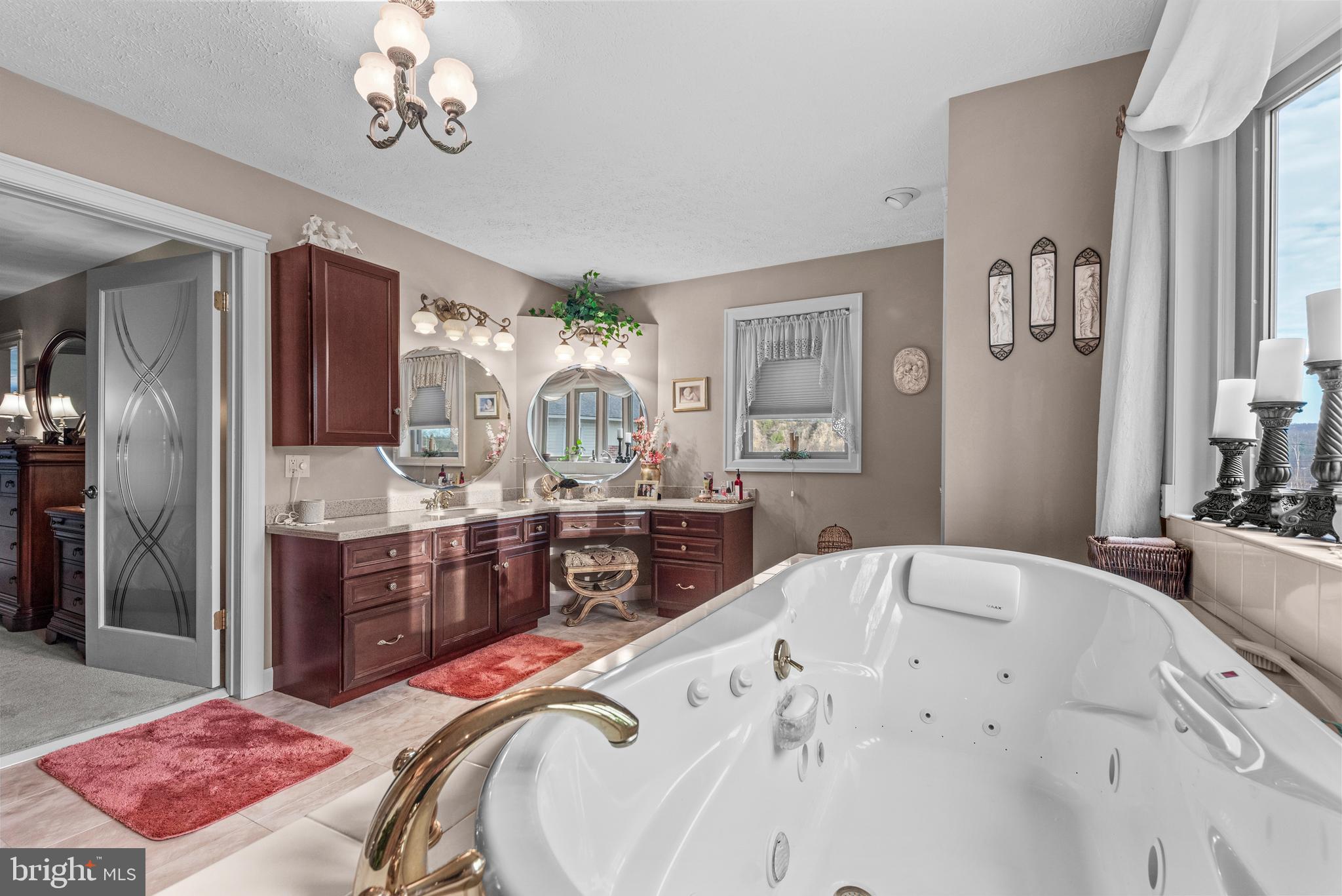 HOPEWELL TOWNSHIP - Residential