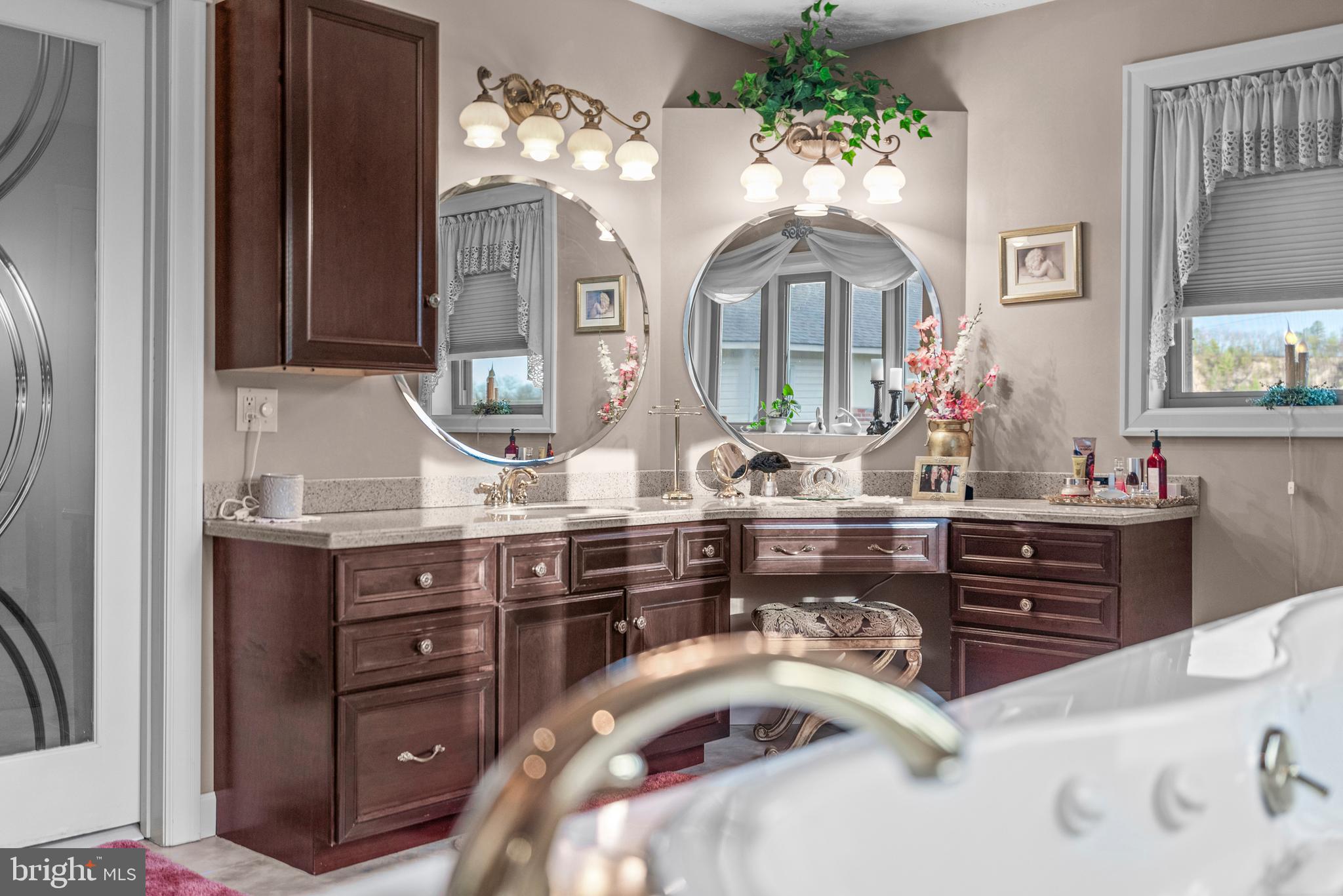 HOPEWELL TOWNSHIP - Residential