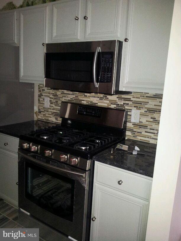 PROSPECT COVE AT LAKESID - Residential Lease