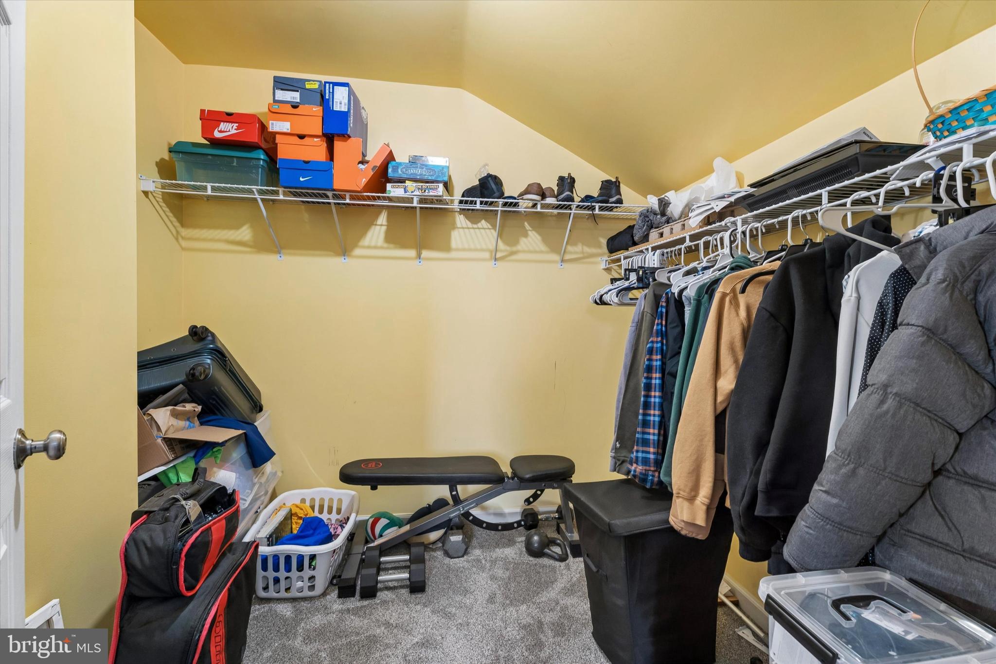 CHARLESTOWNE - Residential