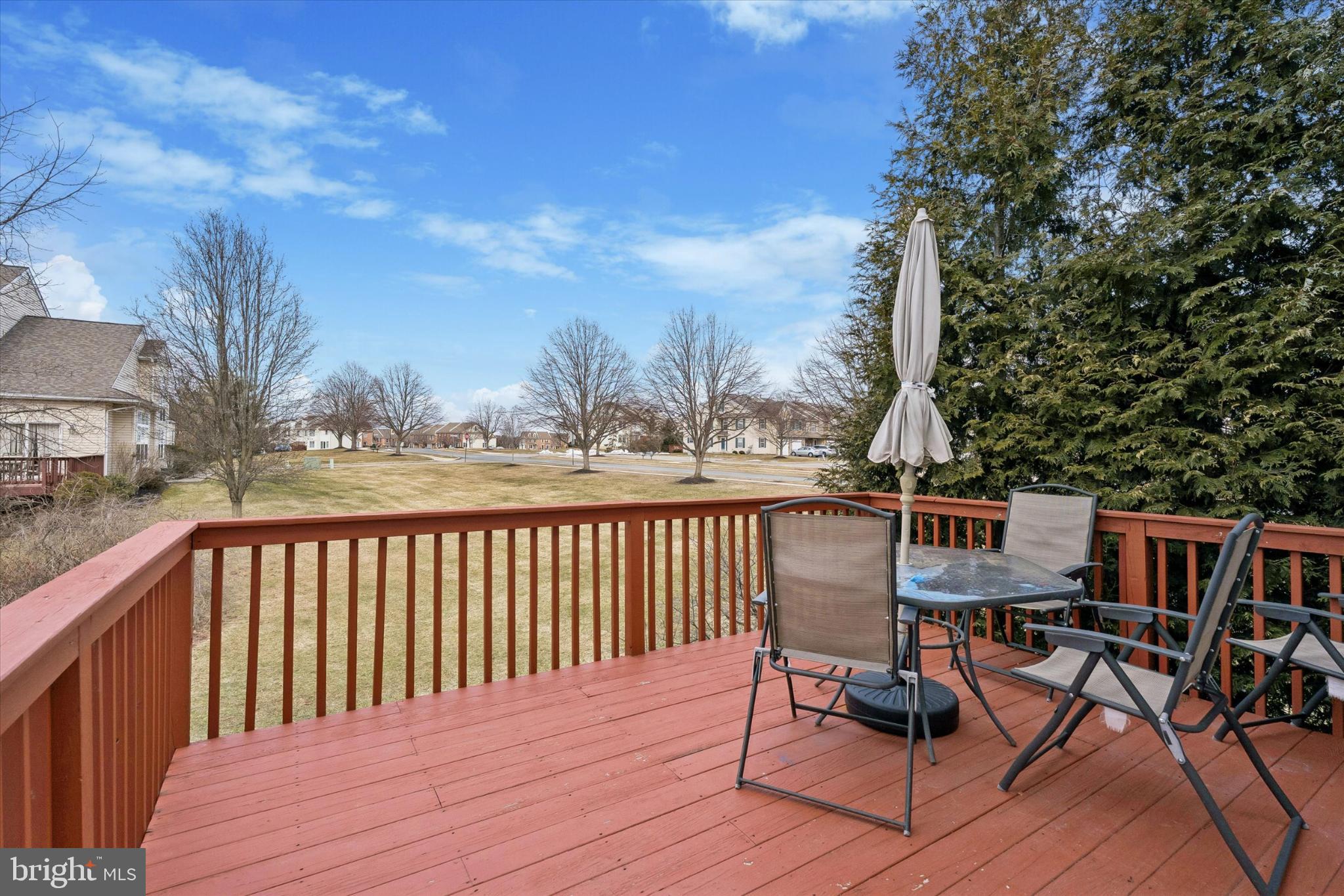 CHARLESTOWNE - Residential