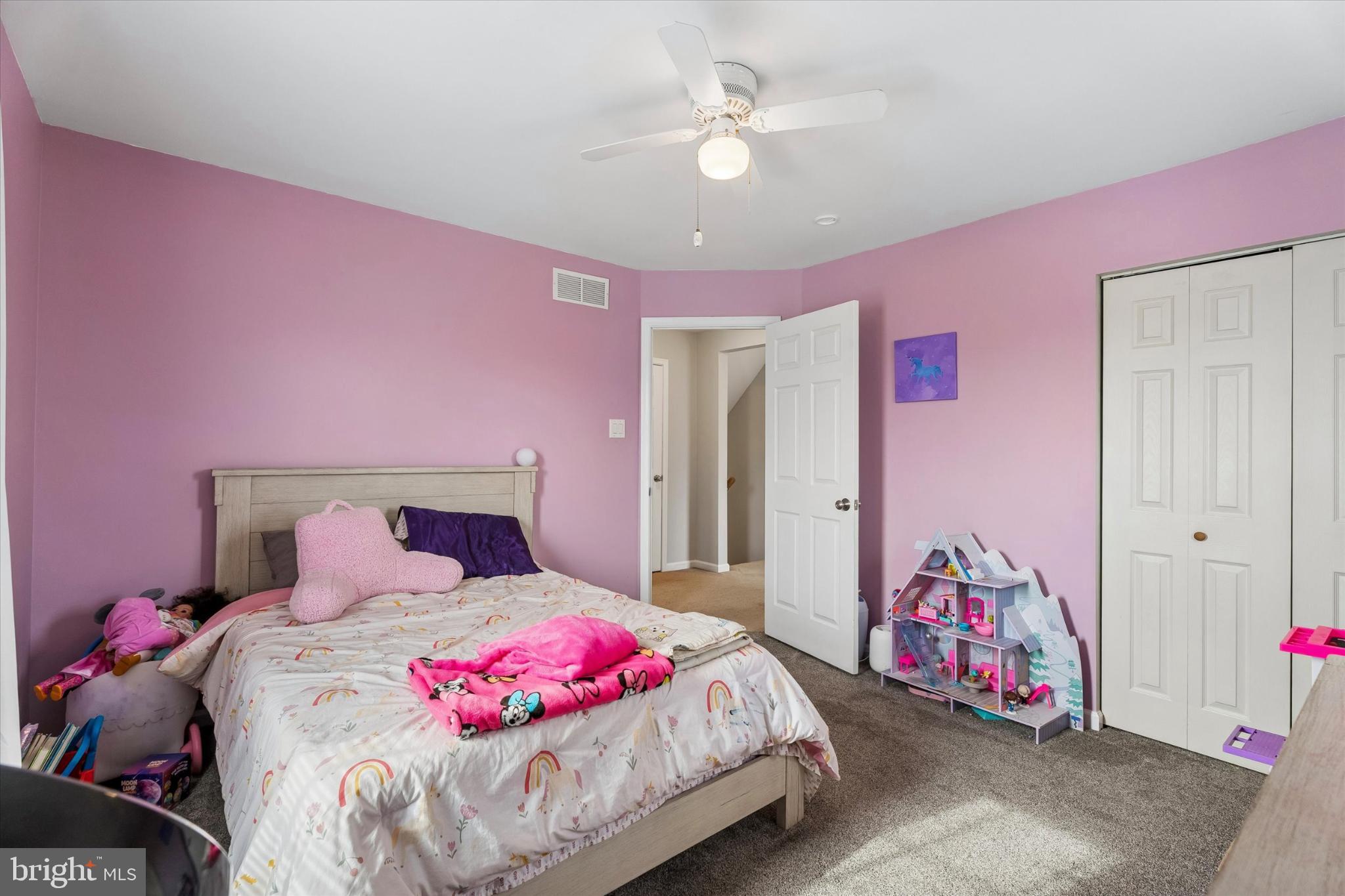 CHARLESTOWNE - Residential