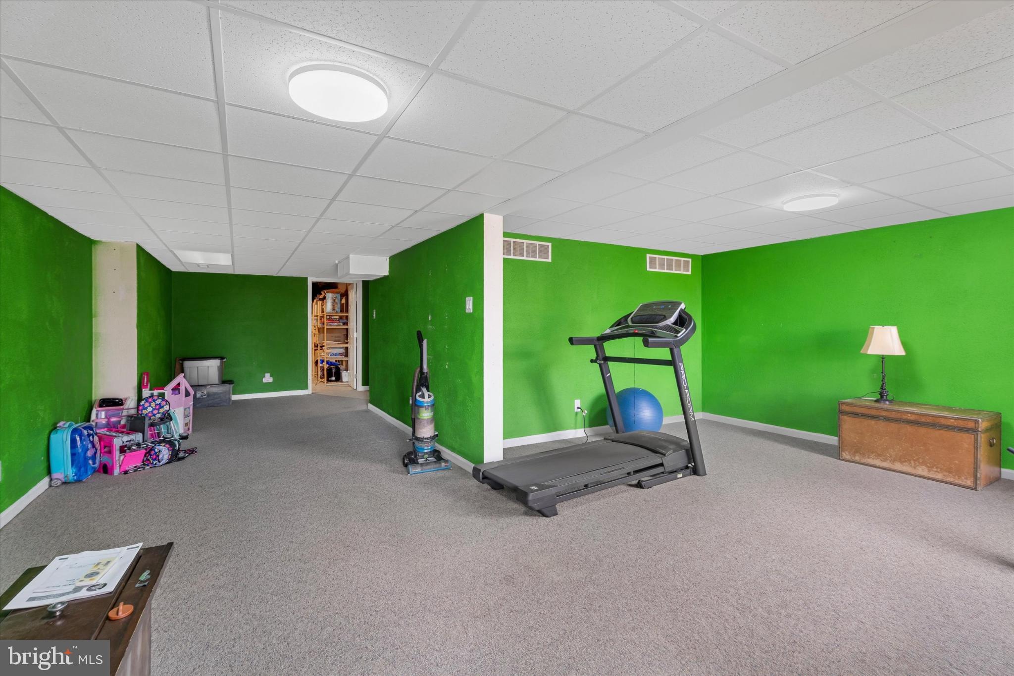 CHARLESTOWNE - Residential