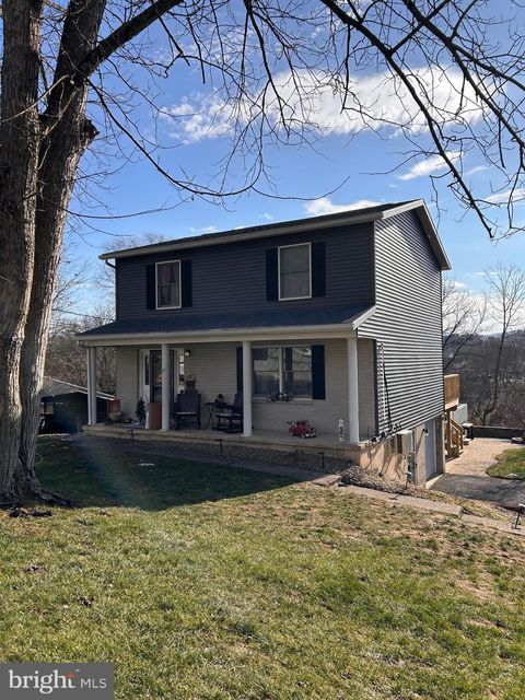 Photo of 1270 Fairview Drive, BELLEFONTE, PA 16823 (MLS # PACE2517166)