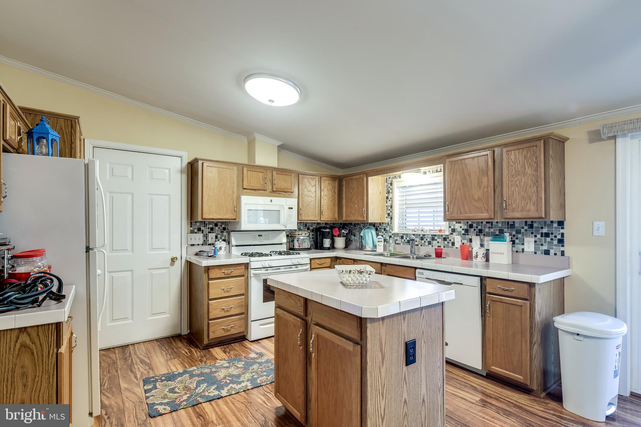 VILLAGE OF CECIL WOODS - Residential