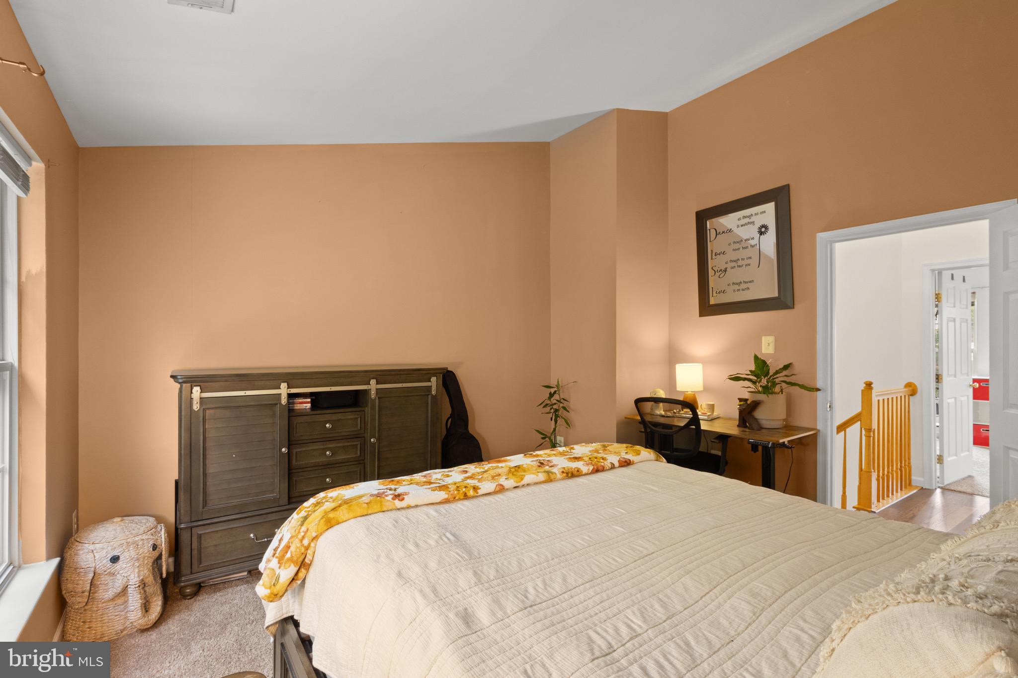 VILLAGE TOWNS - Residential