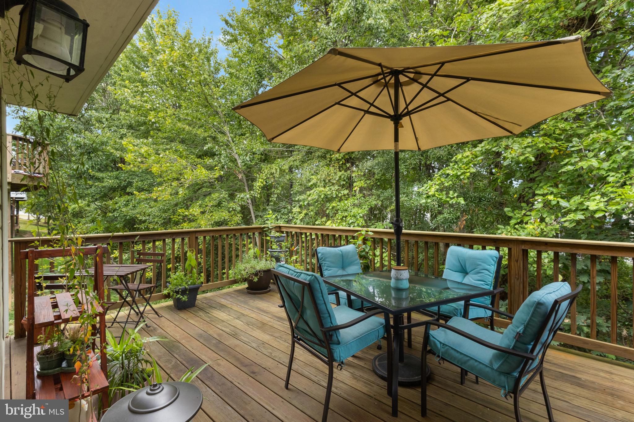 VILLAGE TOWNS - Residential