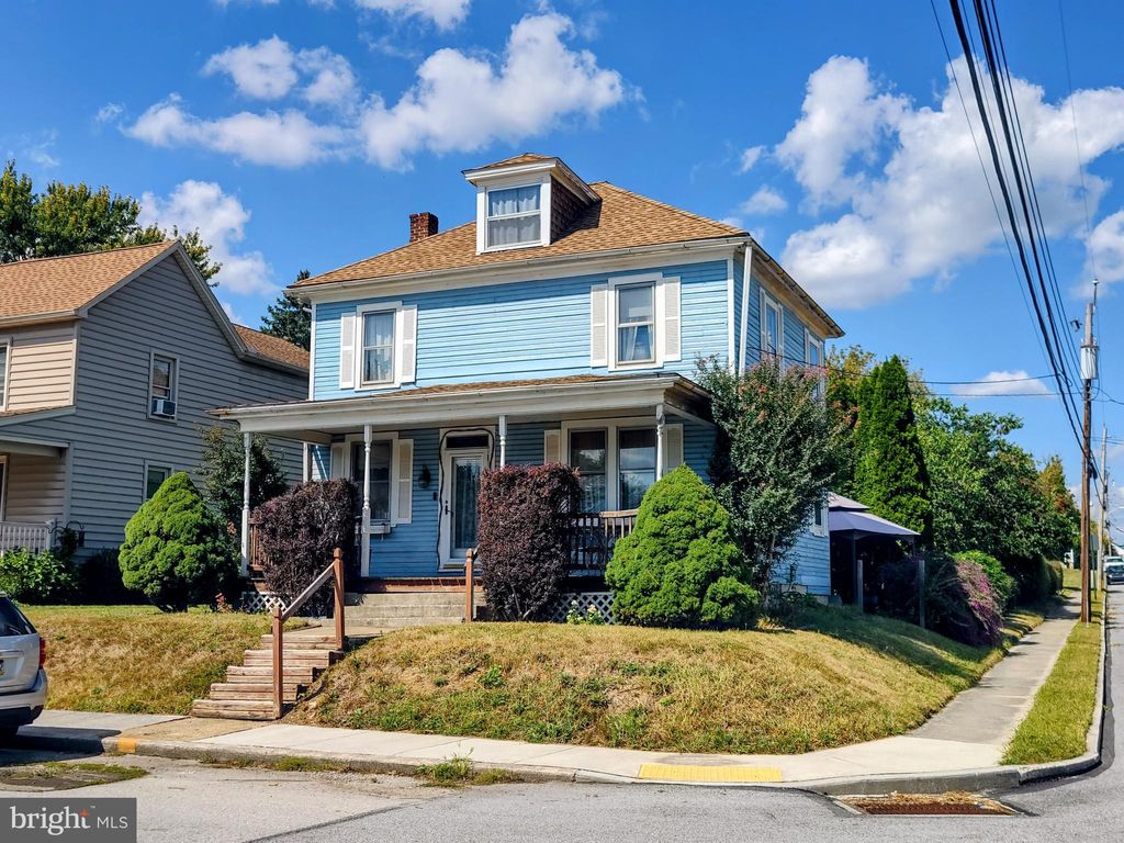 Photo of 216 Charles Avenue, HANOVER, PA 17331 (MLS # PAYK2090422)