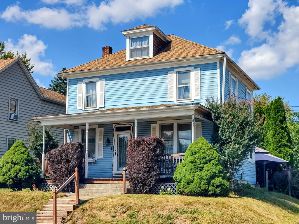 Photo of 216 Charles Avenue, HANOVER, PA 17331 (MLS # PAYK2090422)