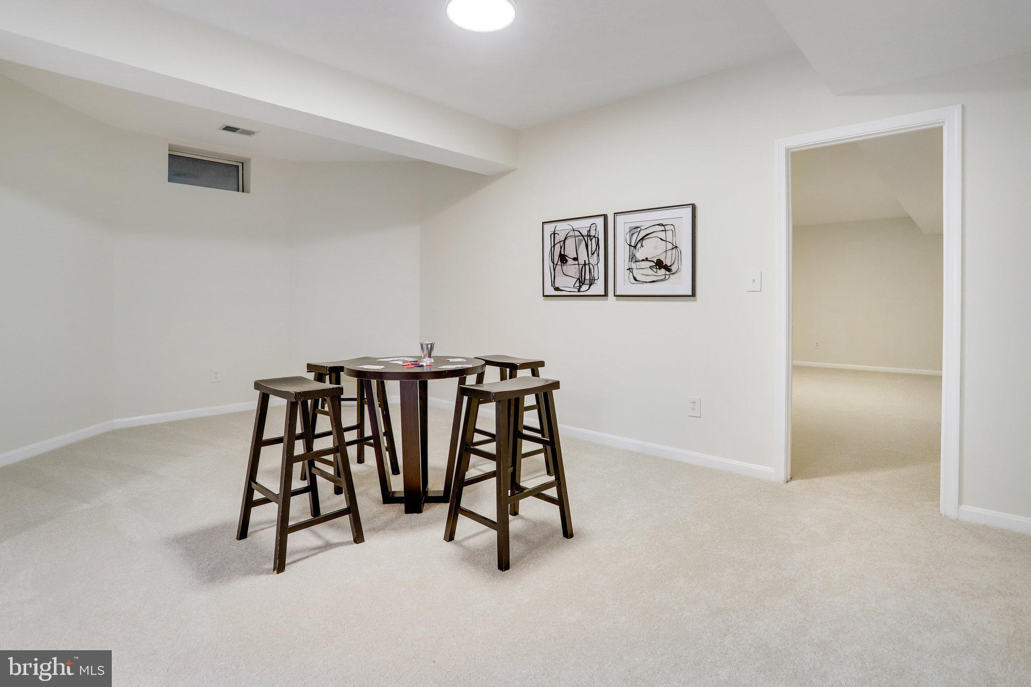 WATTERS GLEN - Residential