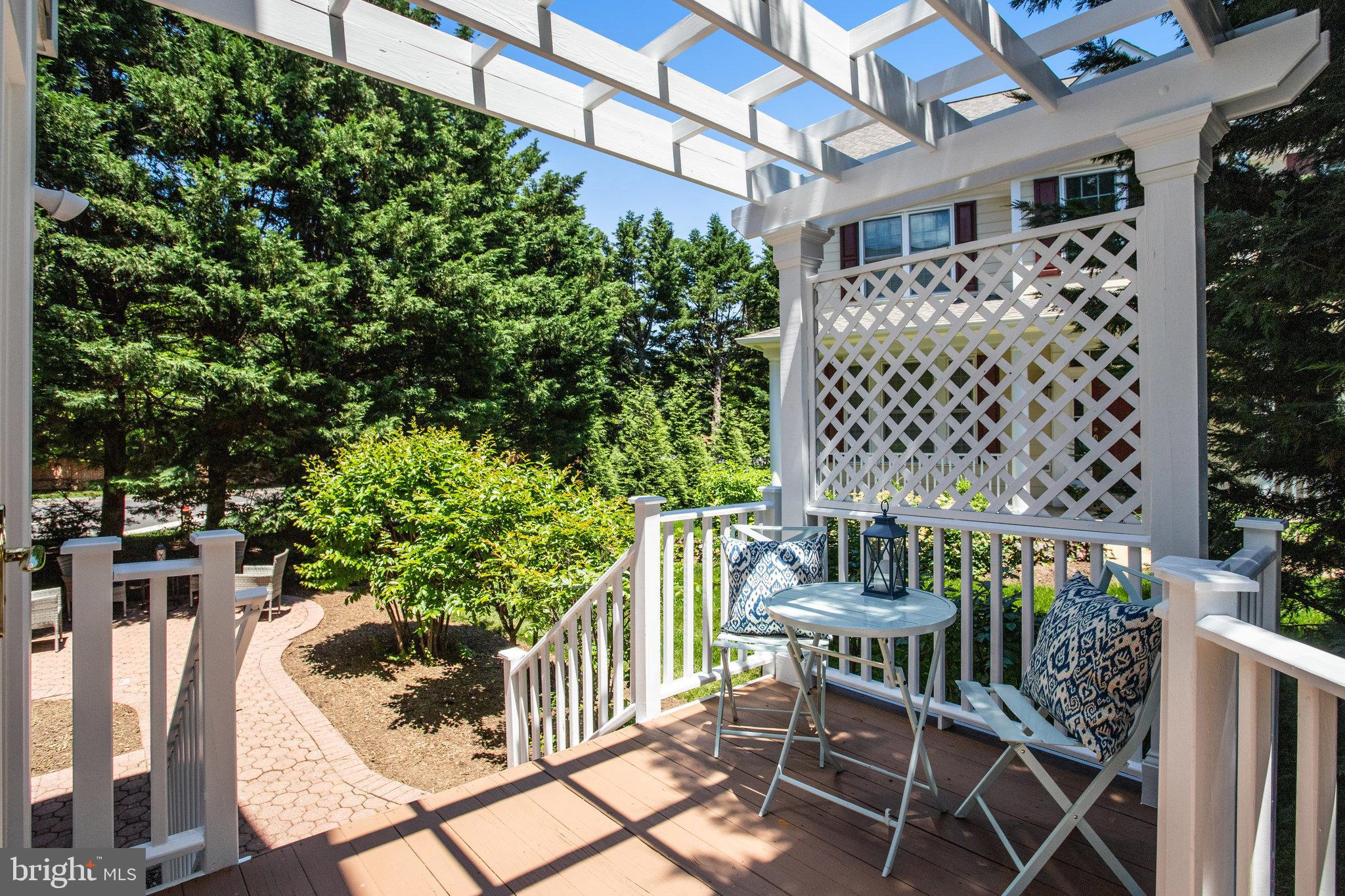 WATTERS GLEN - Residential