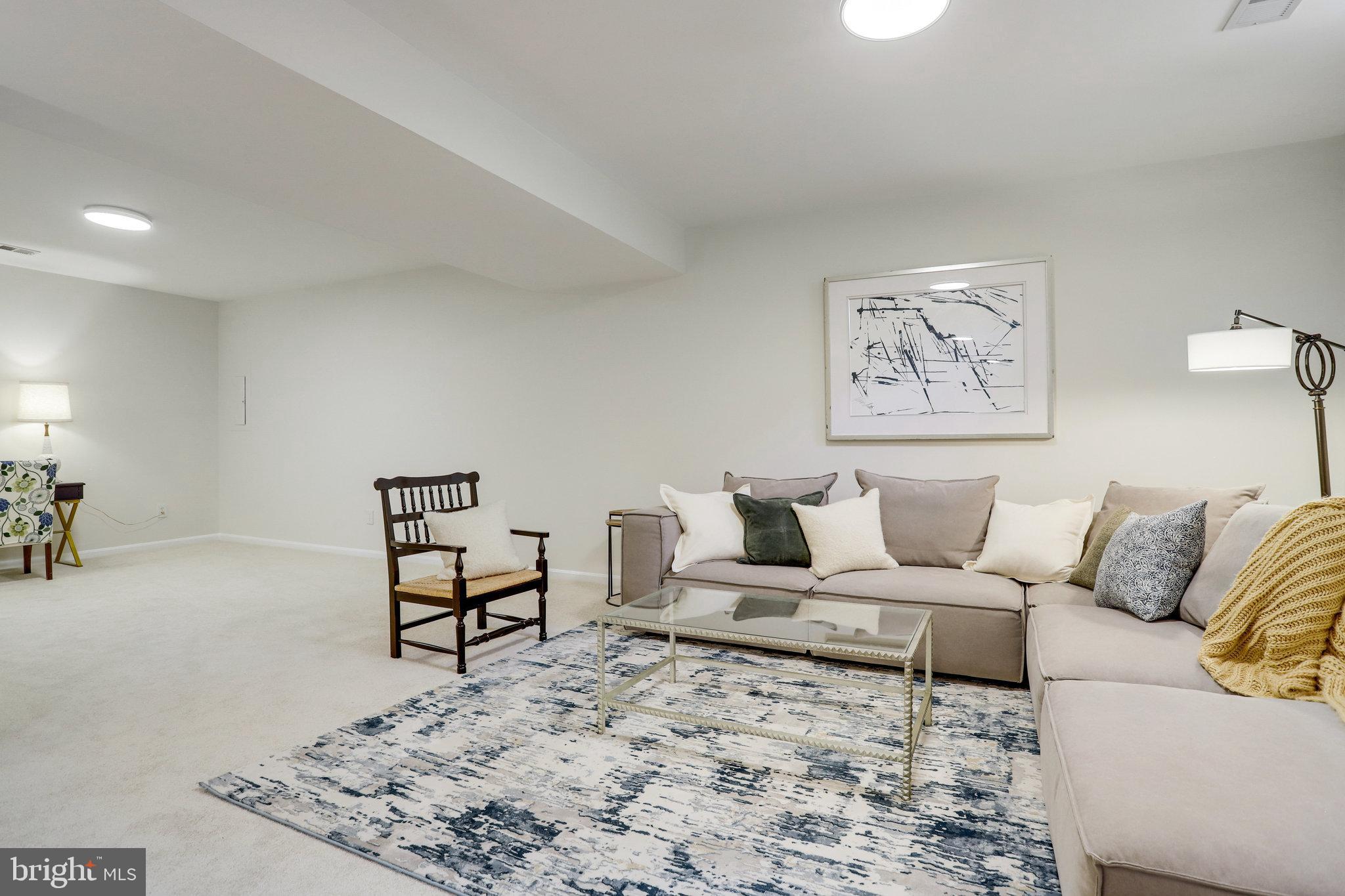 WATTERS GLEN - Residential