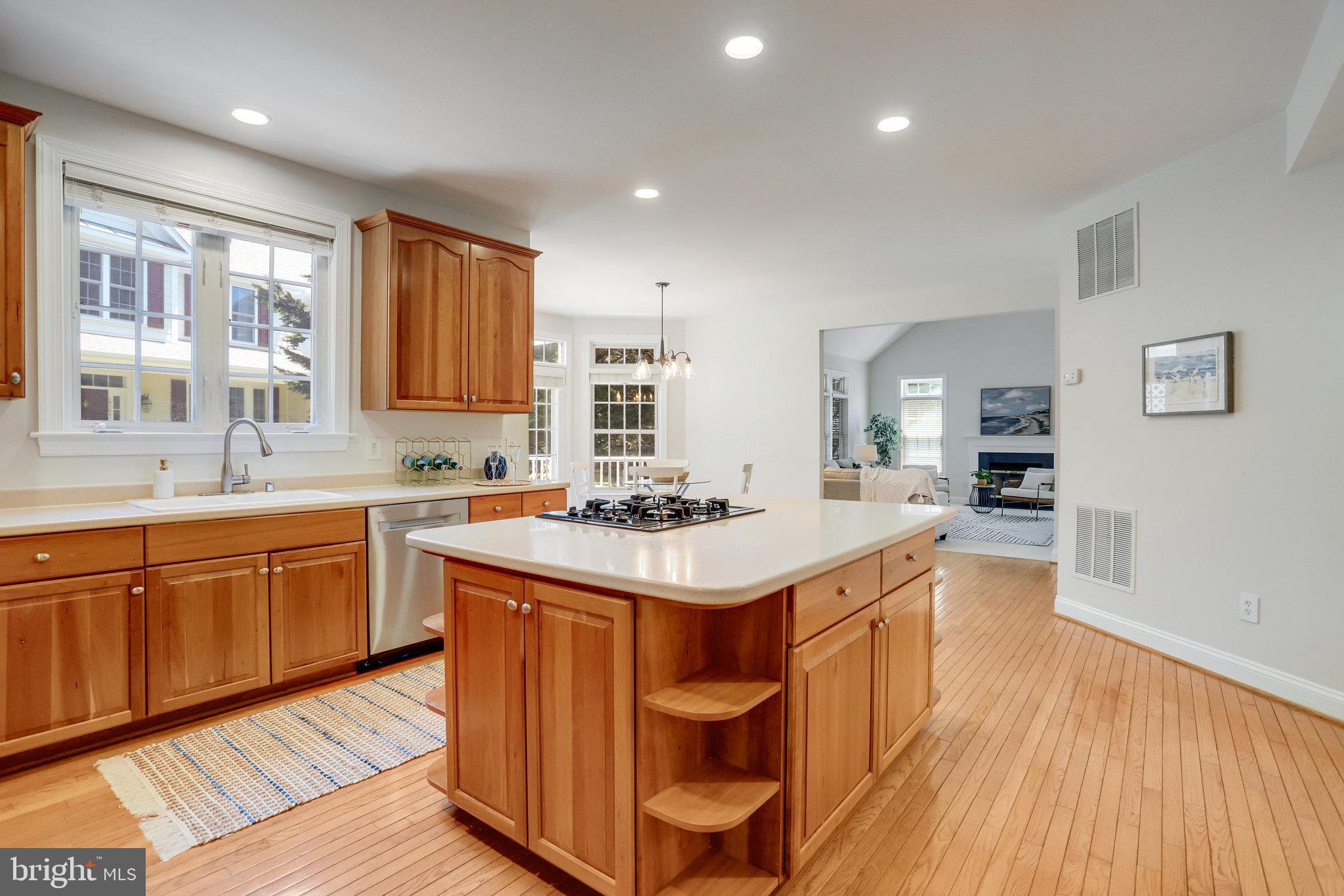 WATTERS GLEN - Residential