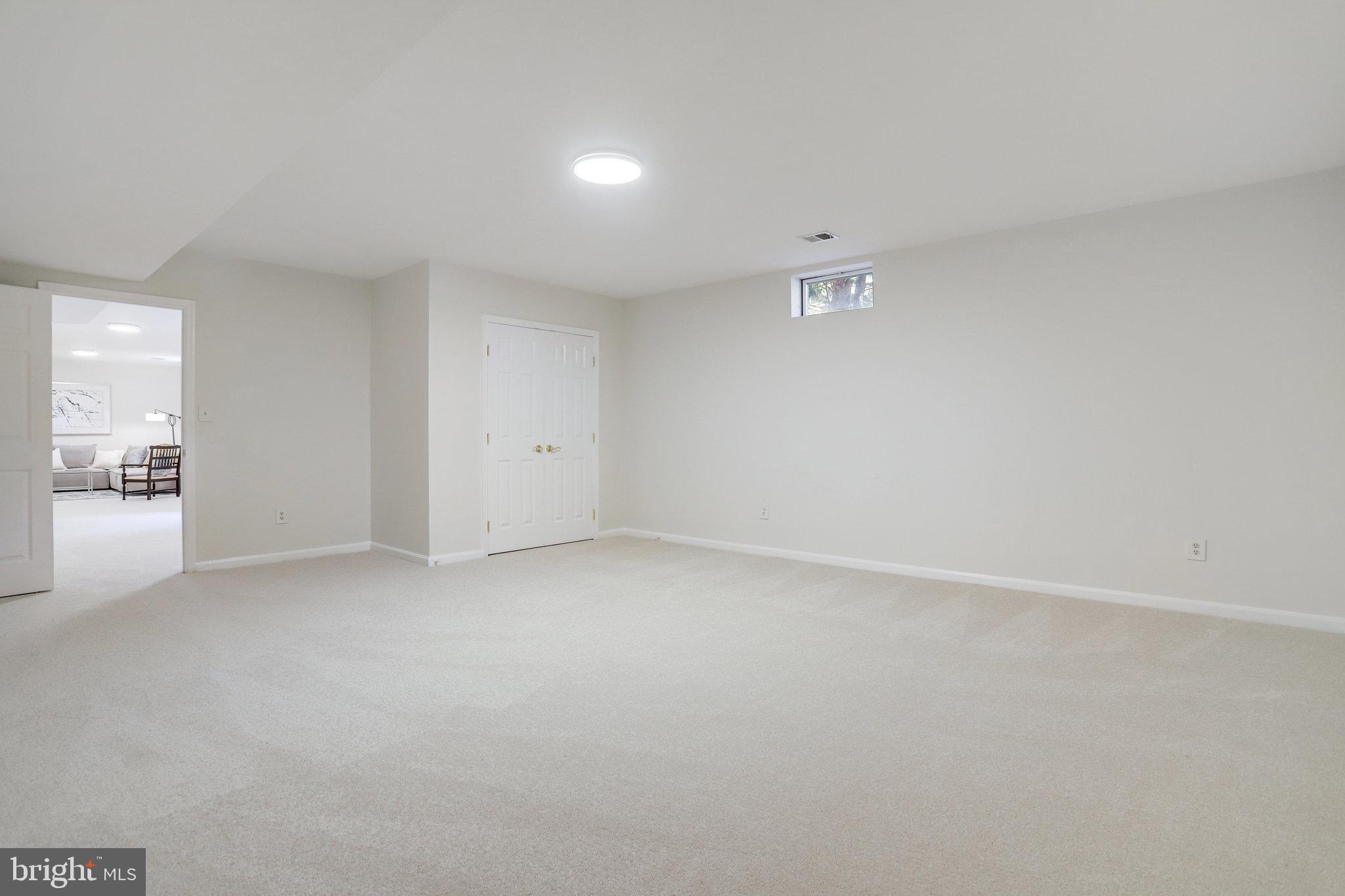 WATTERS GLEN - Residential