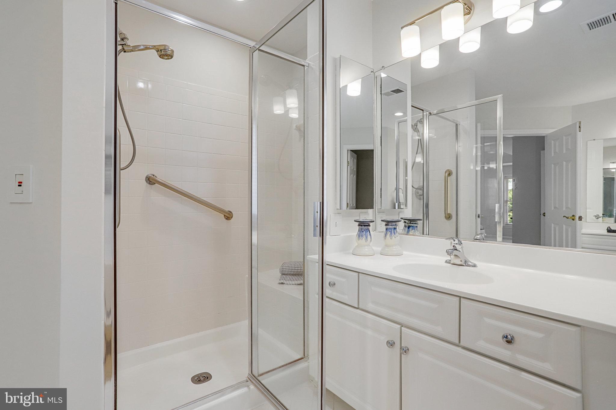 WATTERS GLEN - Residential