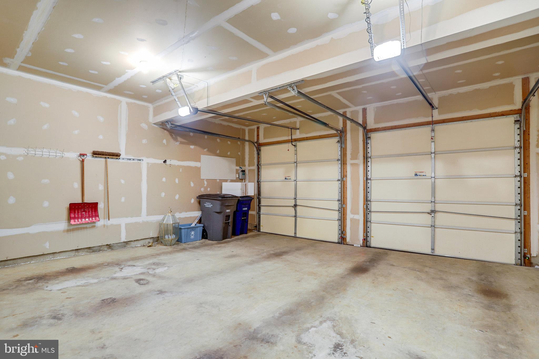 WATTERS GLEN - Residential