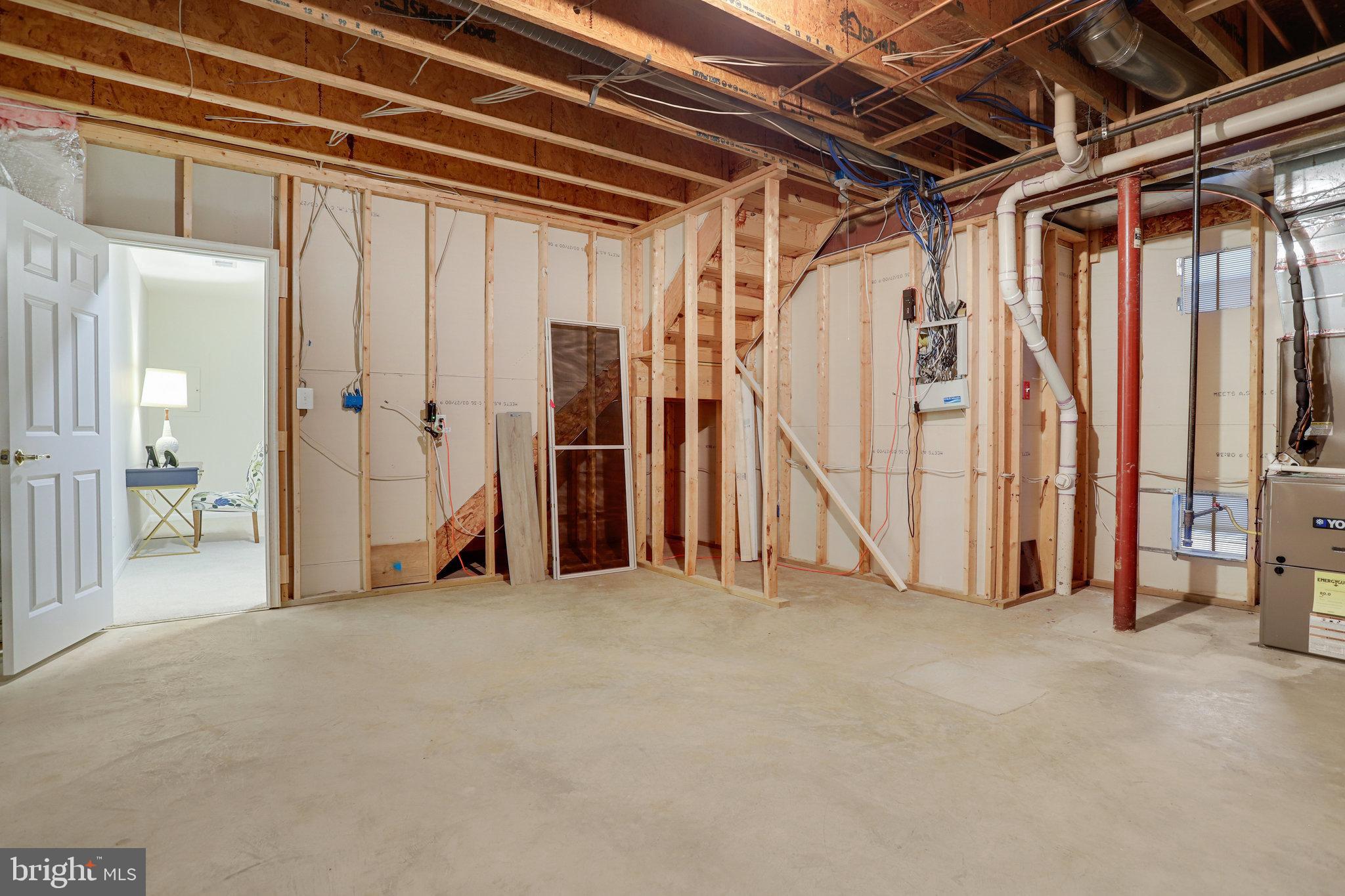 WATTERS GLEN - Residential