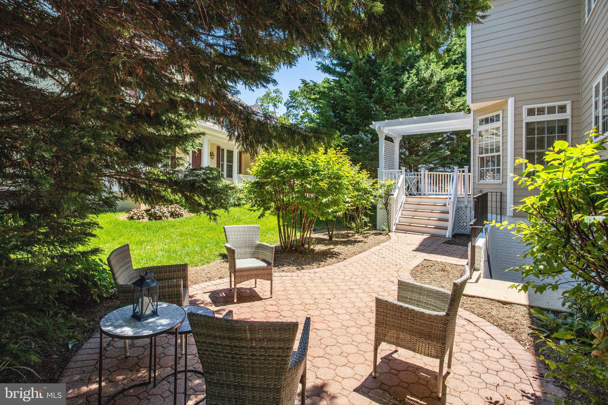 WATTERS GLEN - Residential