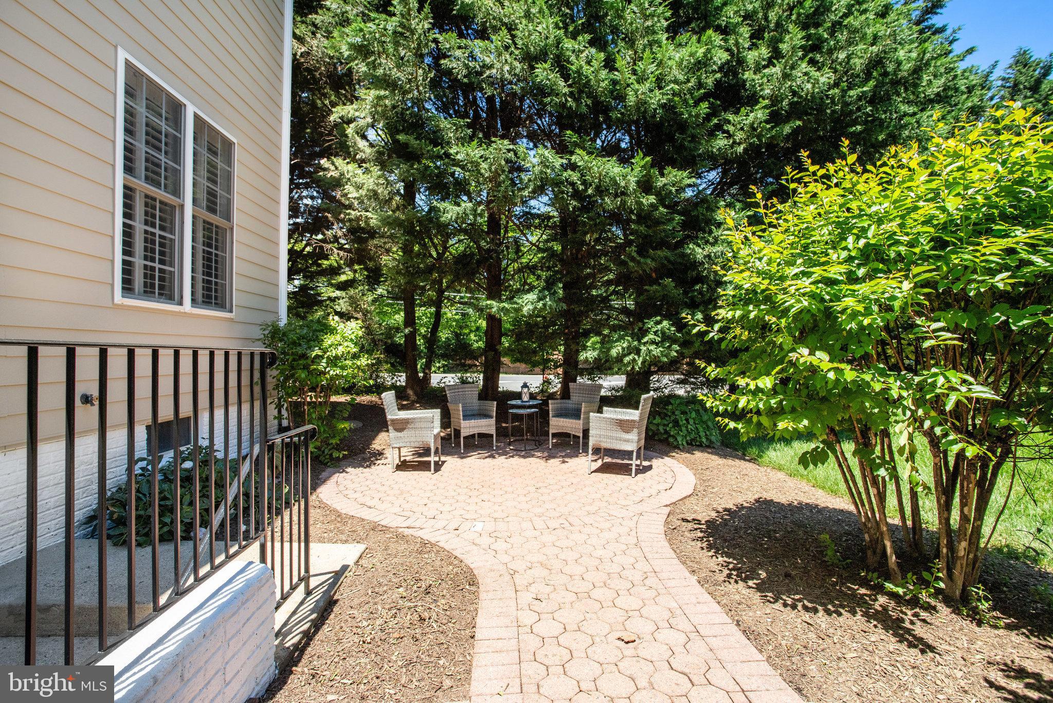 WATTERS GLEN - Residential