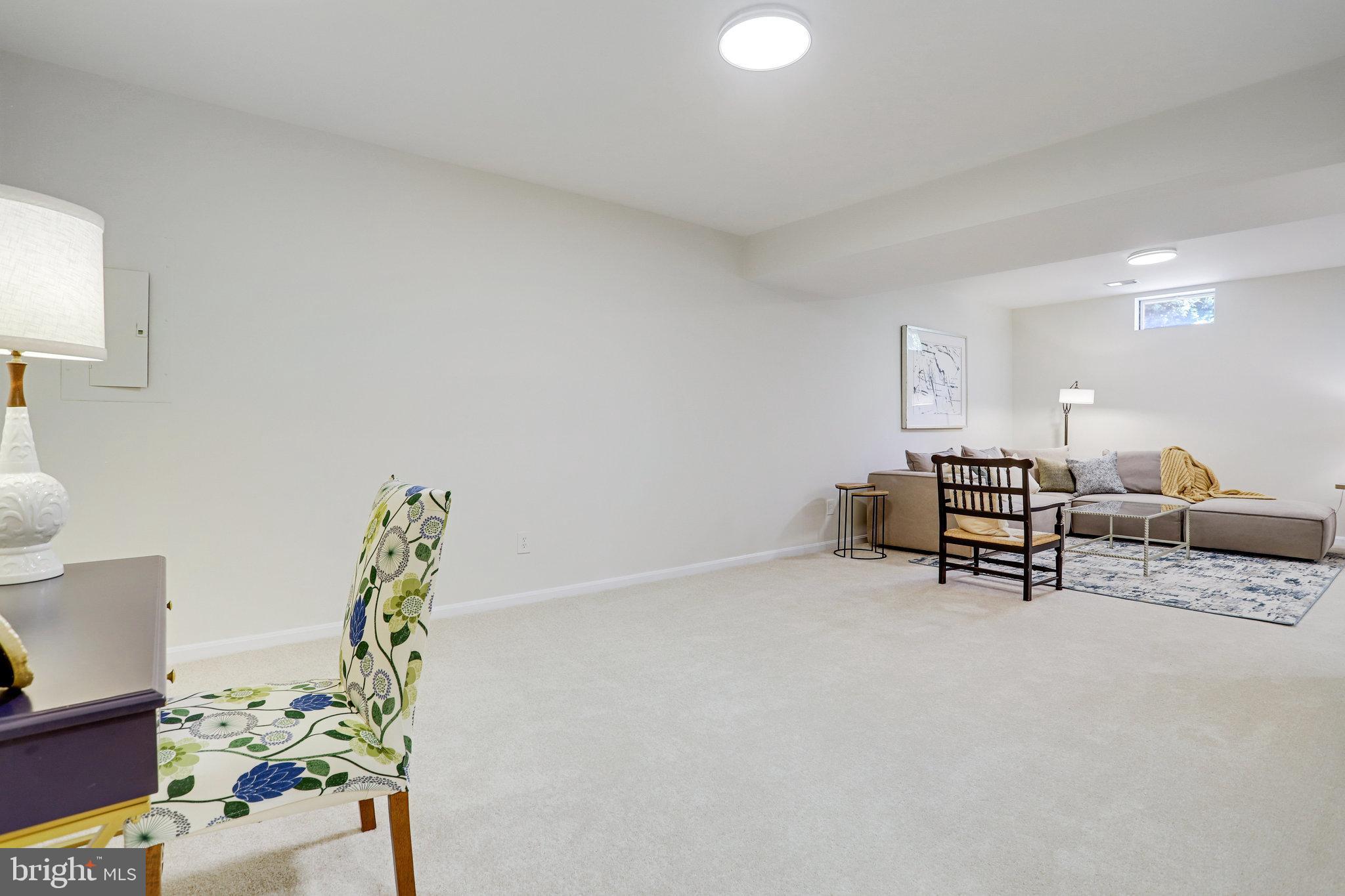 WATTERS GLEN - Residential