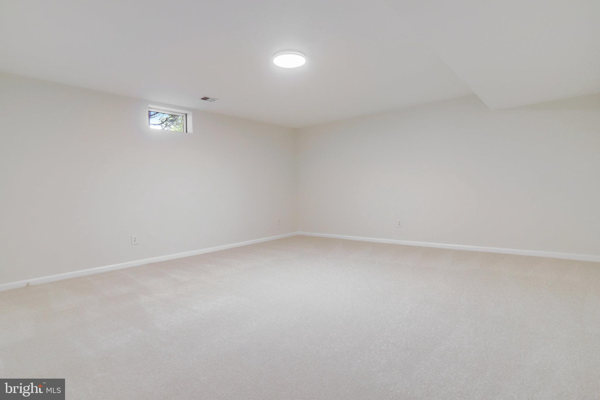 WATTERS GLEN - Residential