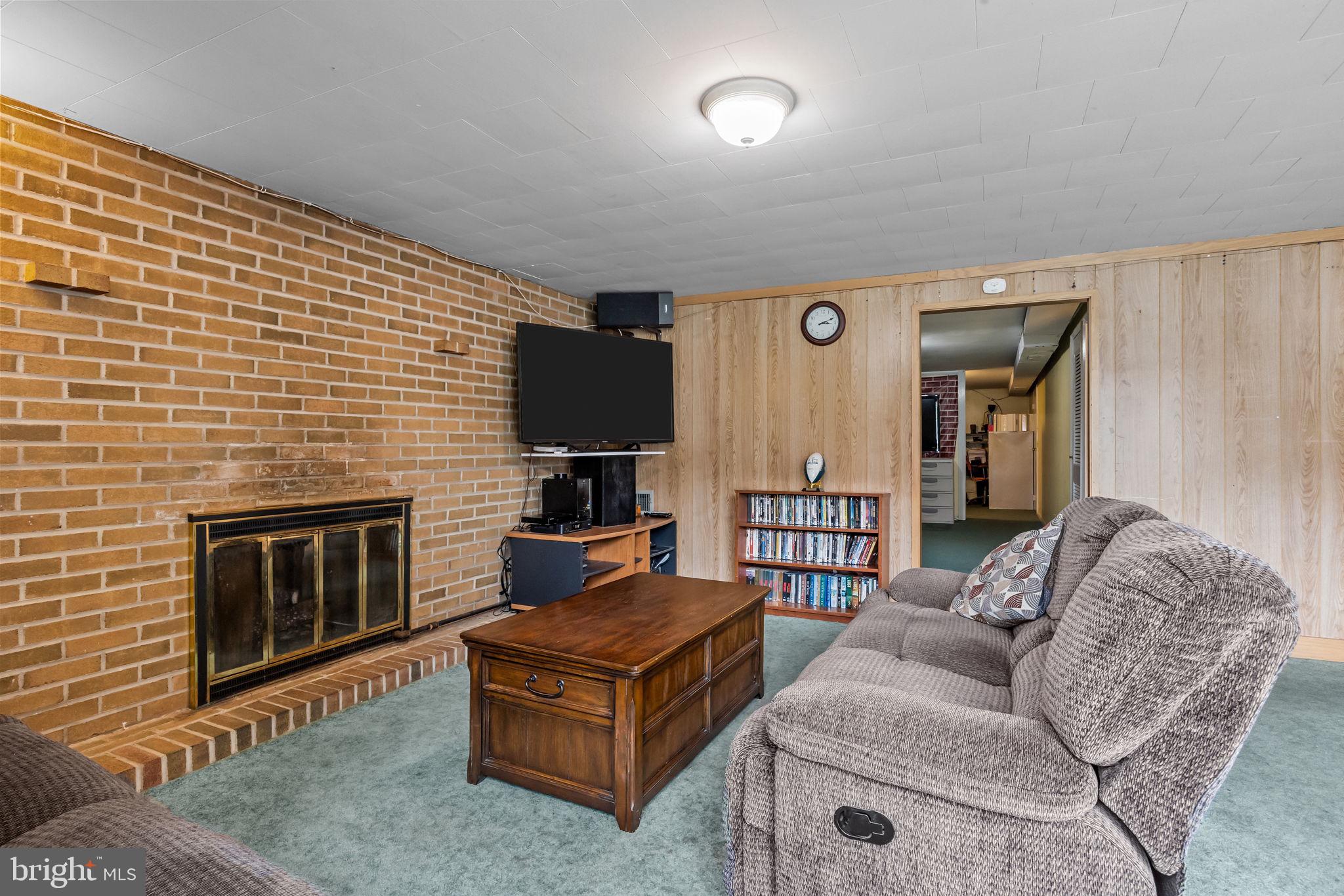 BUSTLETON - Residential