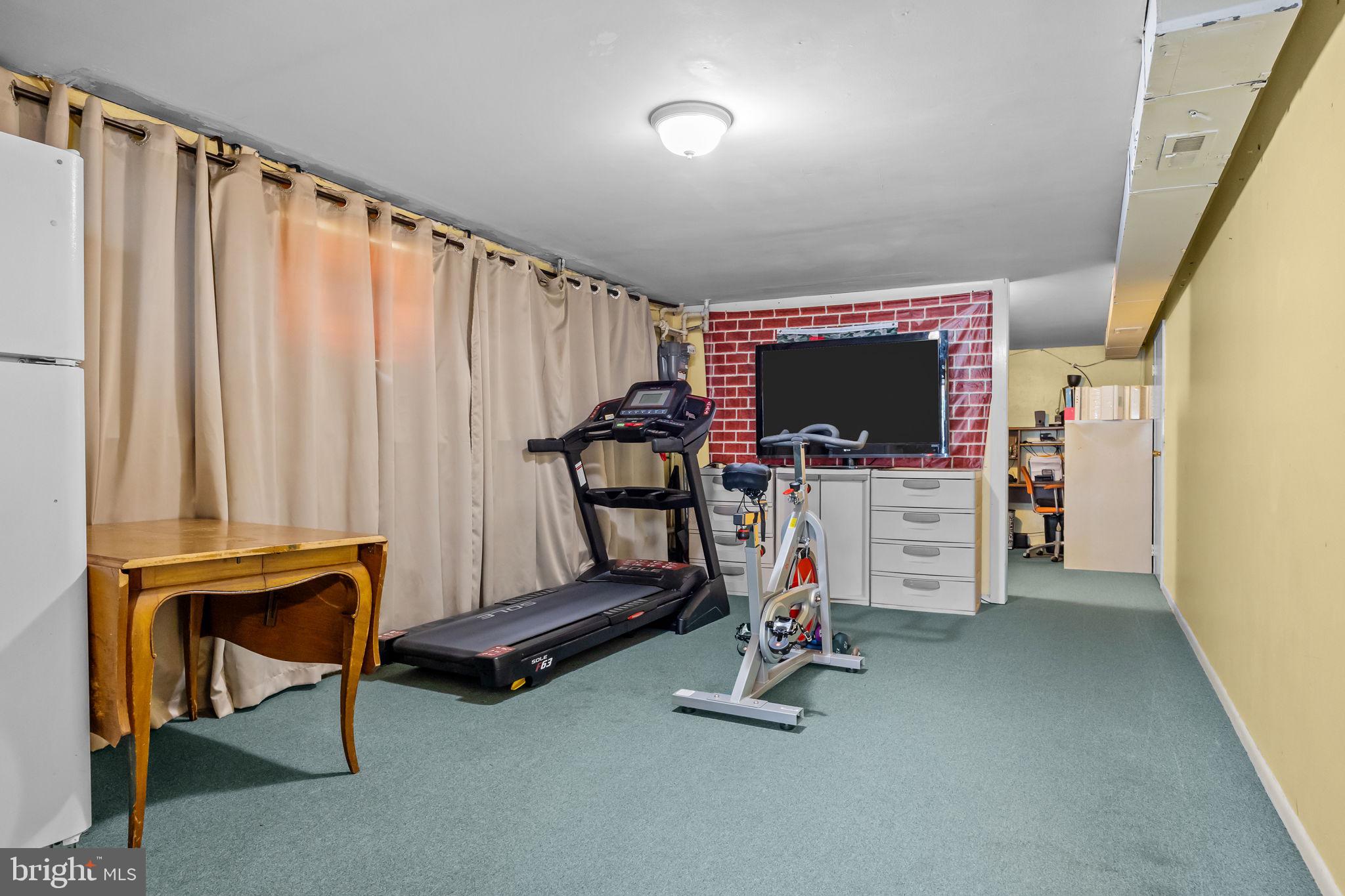 BUSTLETON - Residential