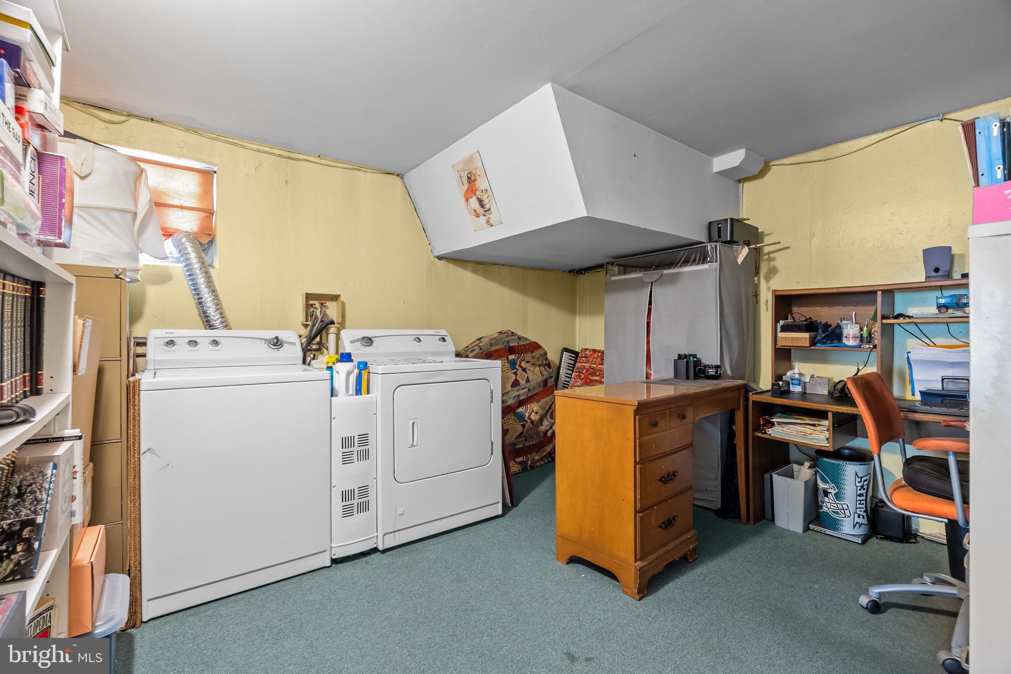 BUSTLETON - Residential