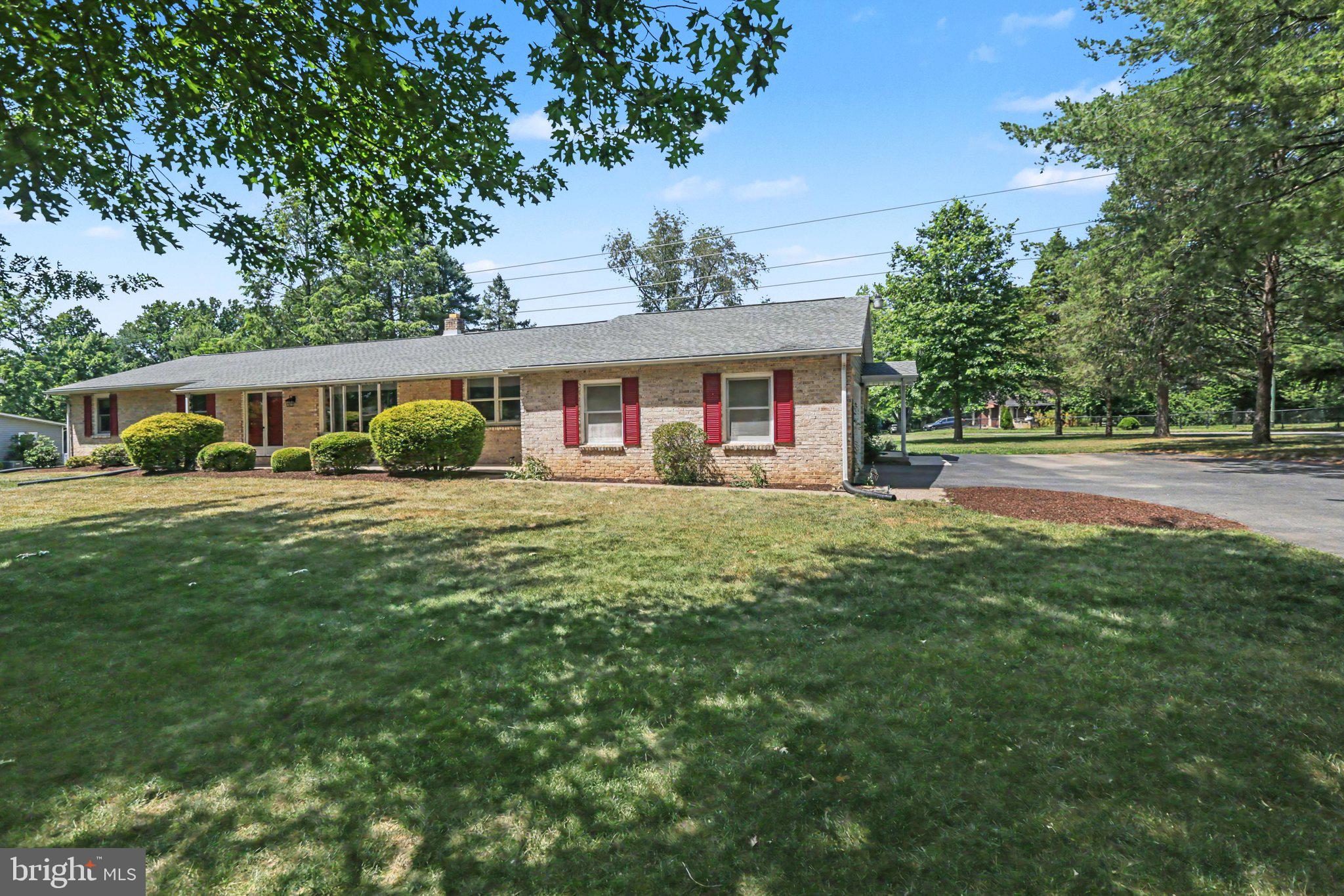 1308 MONTFORT DRIVE