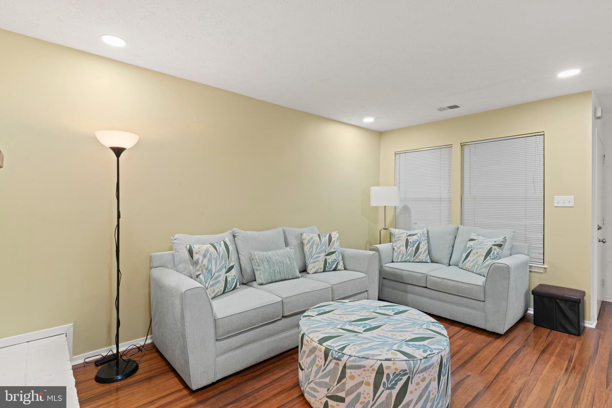 7505 WEATHER WORN WAY A