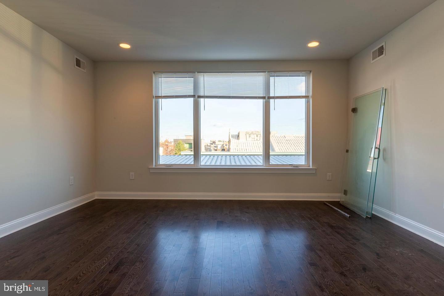 FISHTOWN - Residential Lease