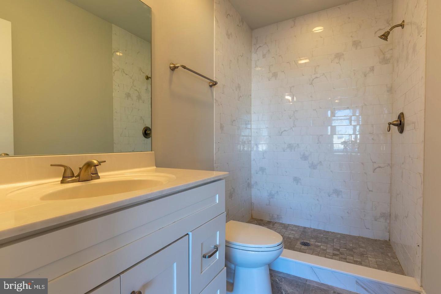 FISHTOWN - Residential Lease