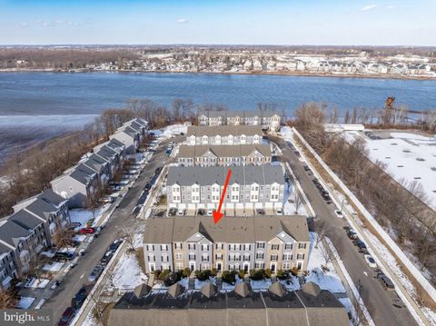 6 FAWN COURT DELANCO NJ 08075