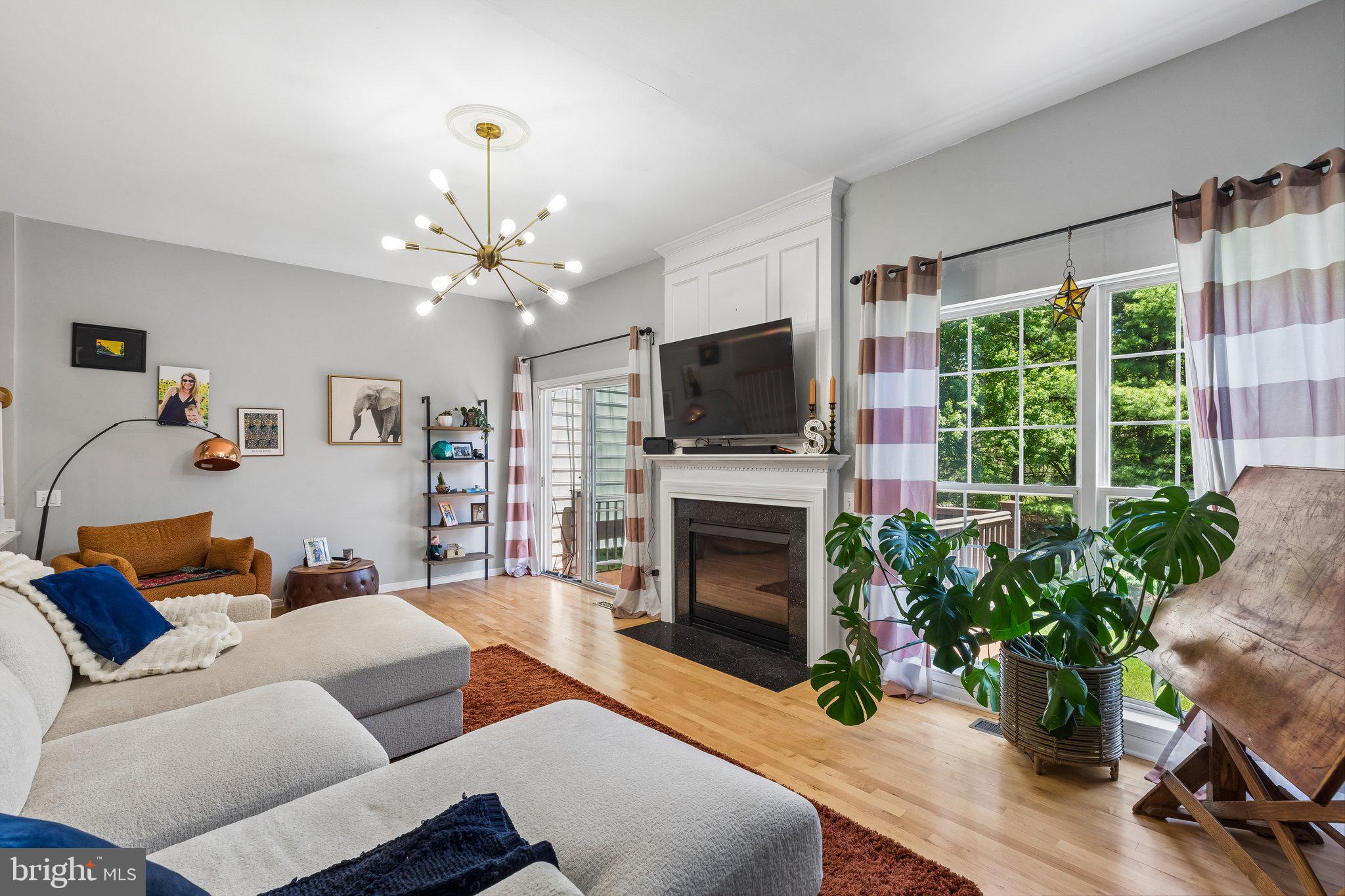 DOYLESTOWN STATION - Residential