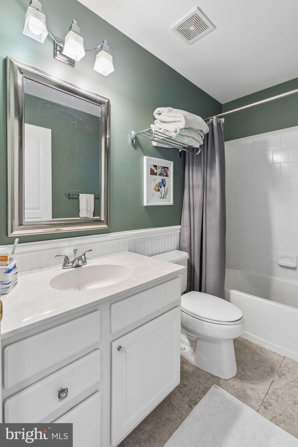 DOYLESTOWN STATION - Residential
