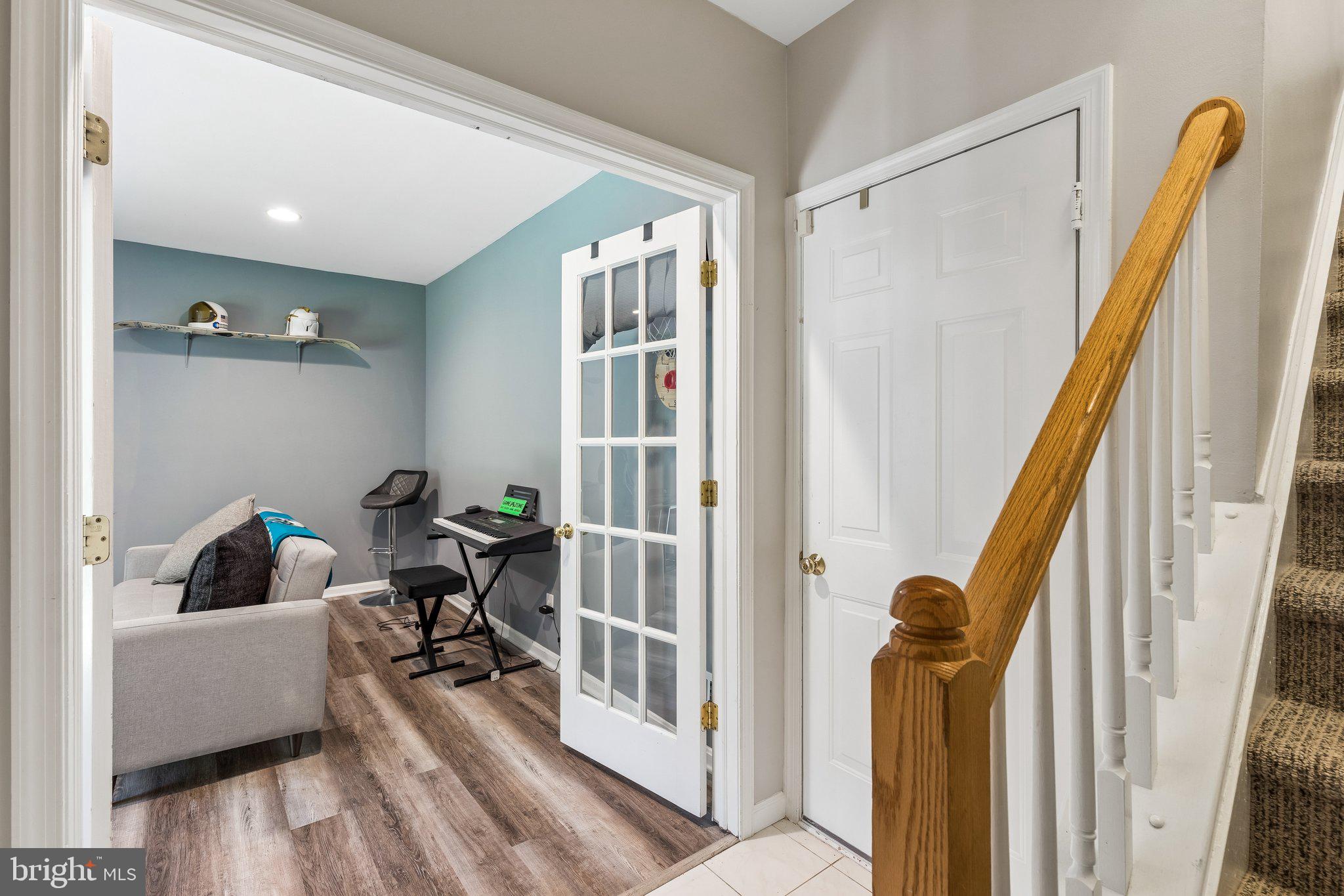 DOYLESTOWN STATION - Residential