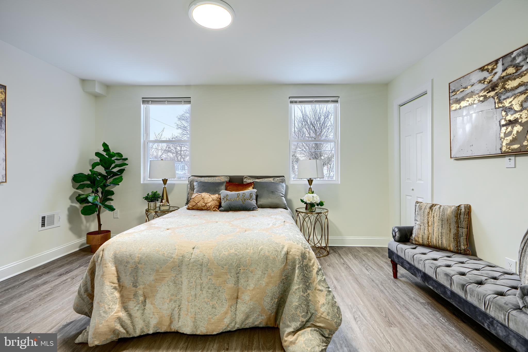 PIMLICO - Residential