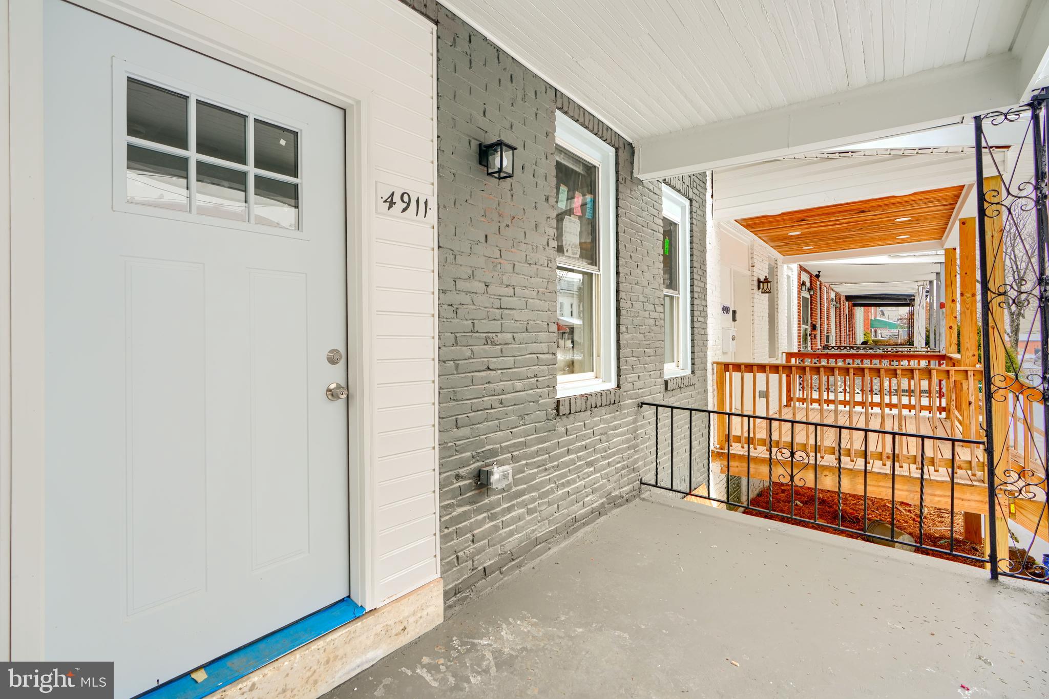 4911 CORDELIA AVENUE