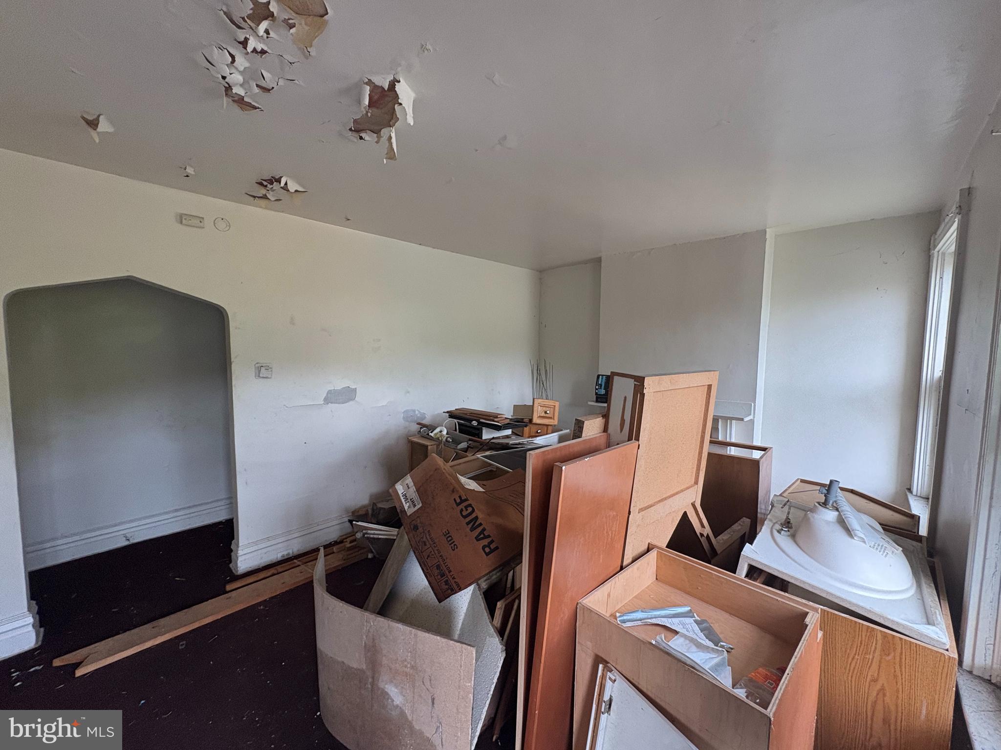 418 MIDDLE AVE AVENUE