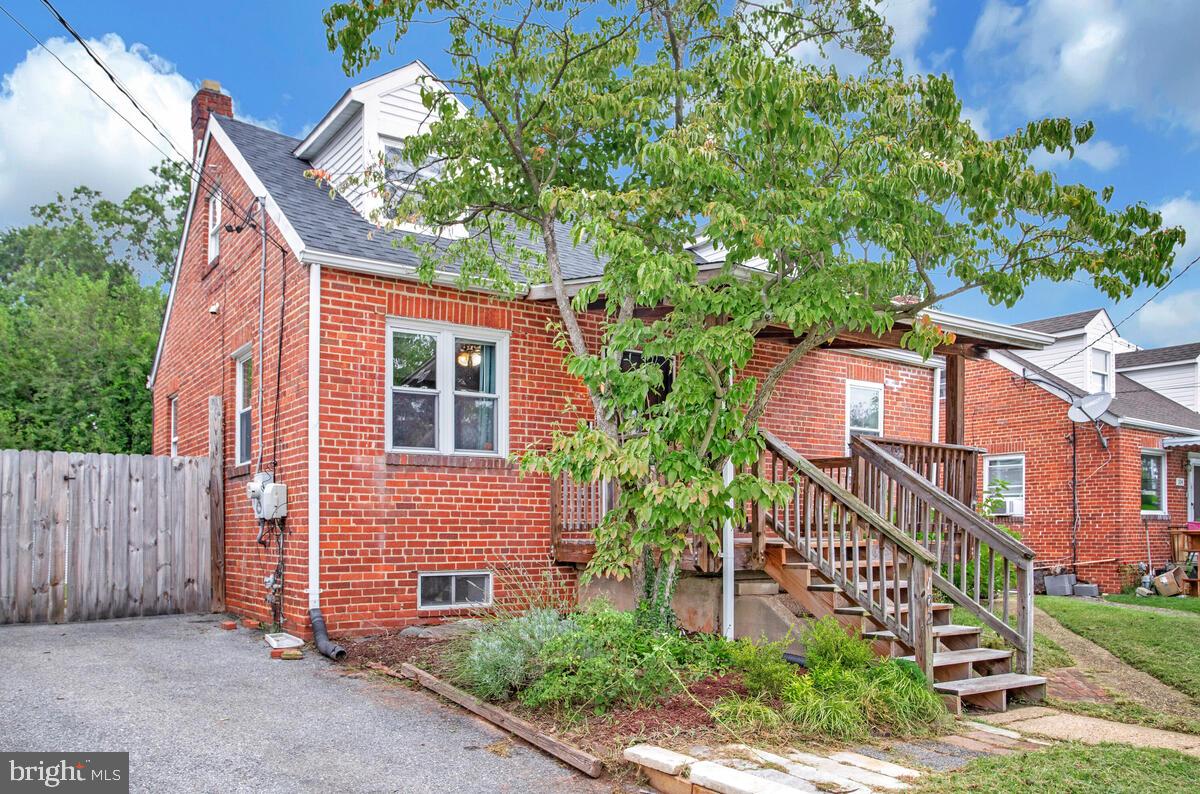 GLEN GARDENS - Residential