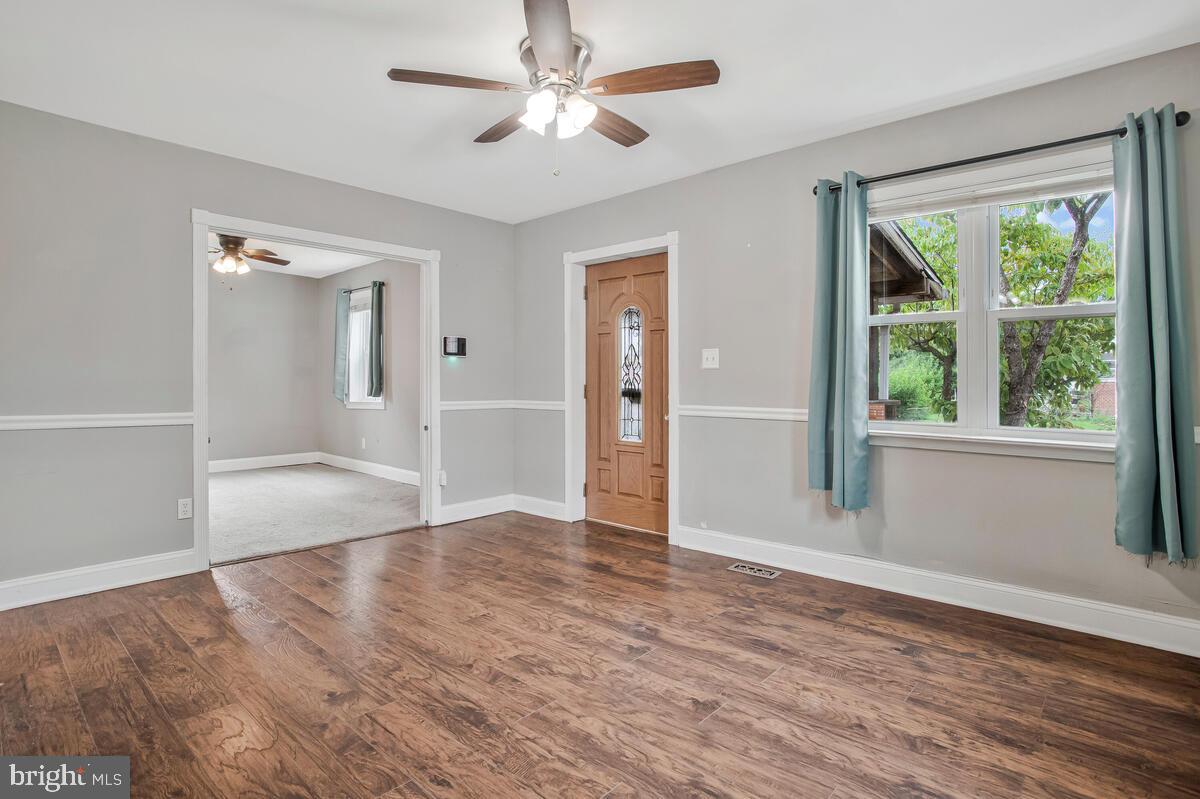 GLEN GARDENS - Residential