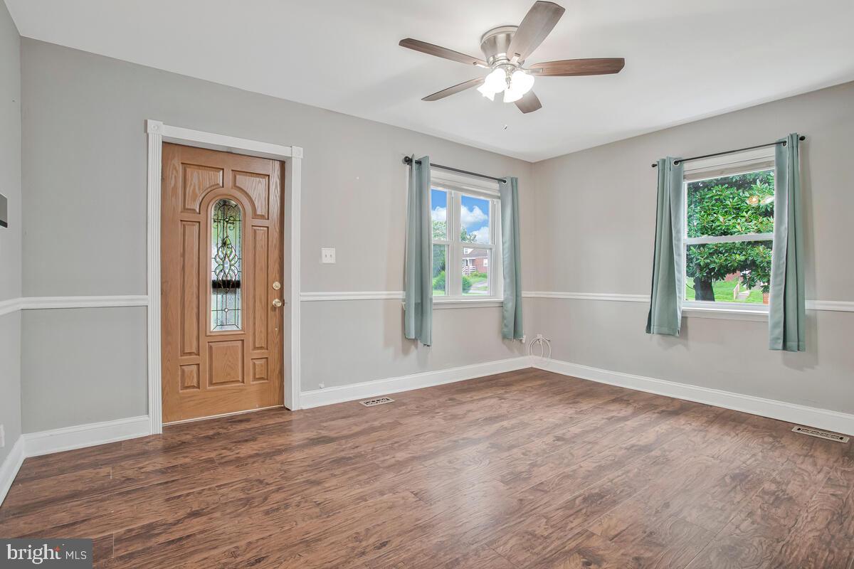 GLEN GARDENS - Residential