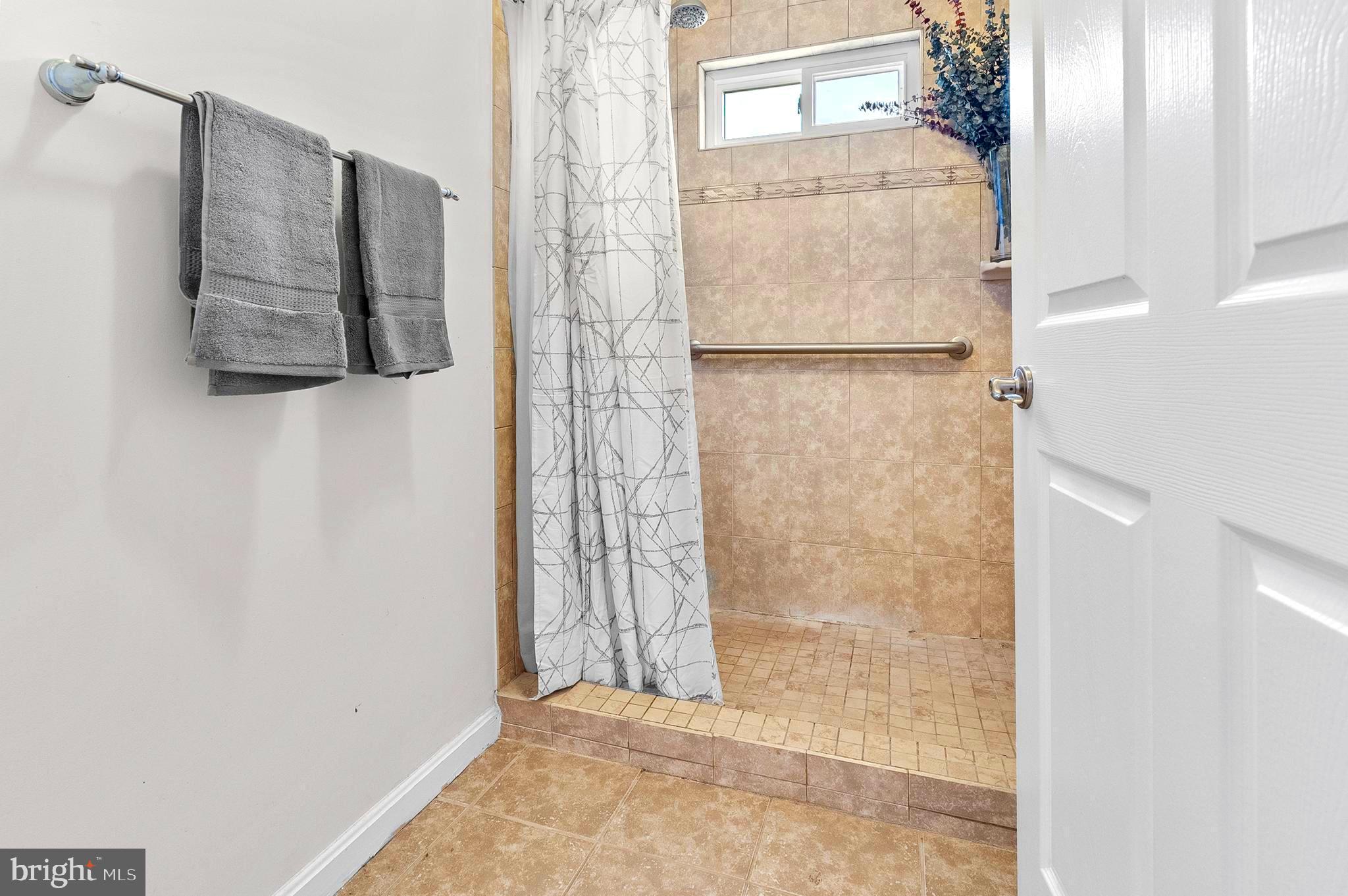 CAPITOL HEIGHTS - Residential