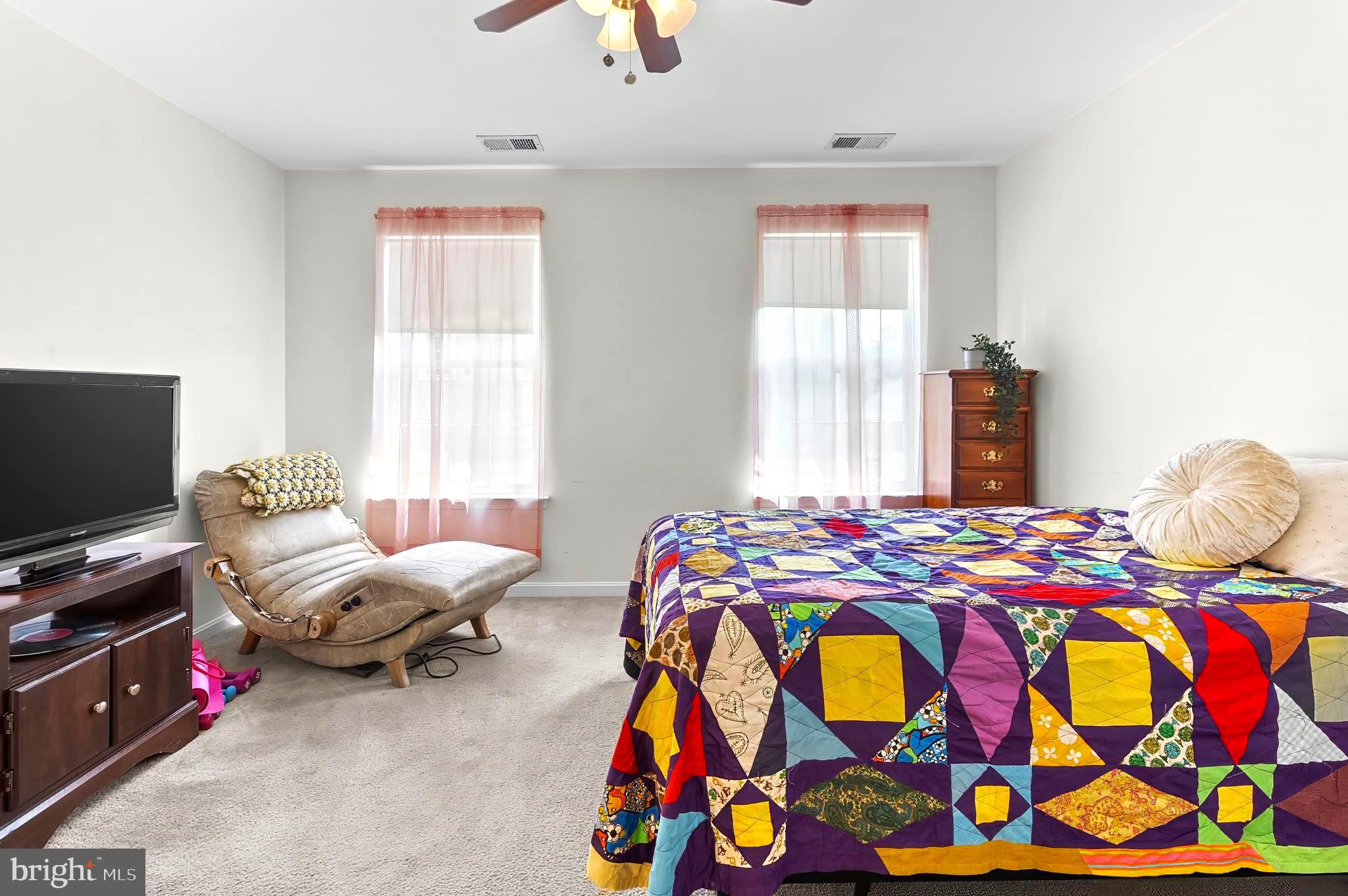 CAPITOL HEIGHTS - Residential