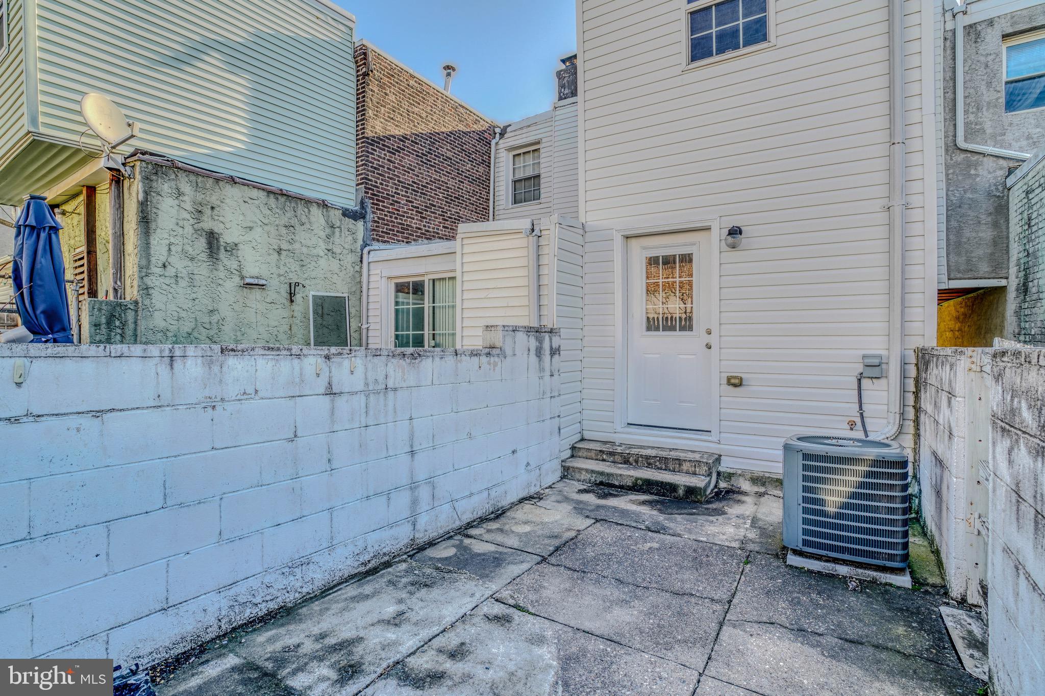 PORT RICHMOND - Residential